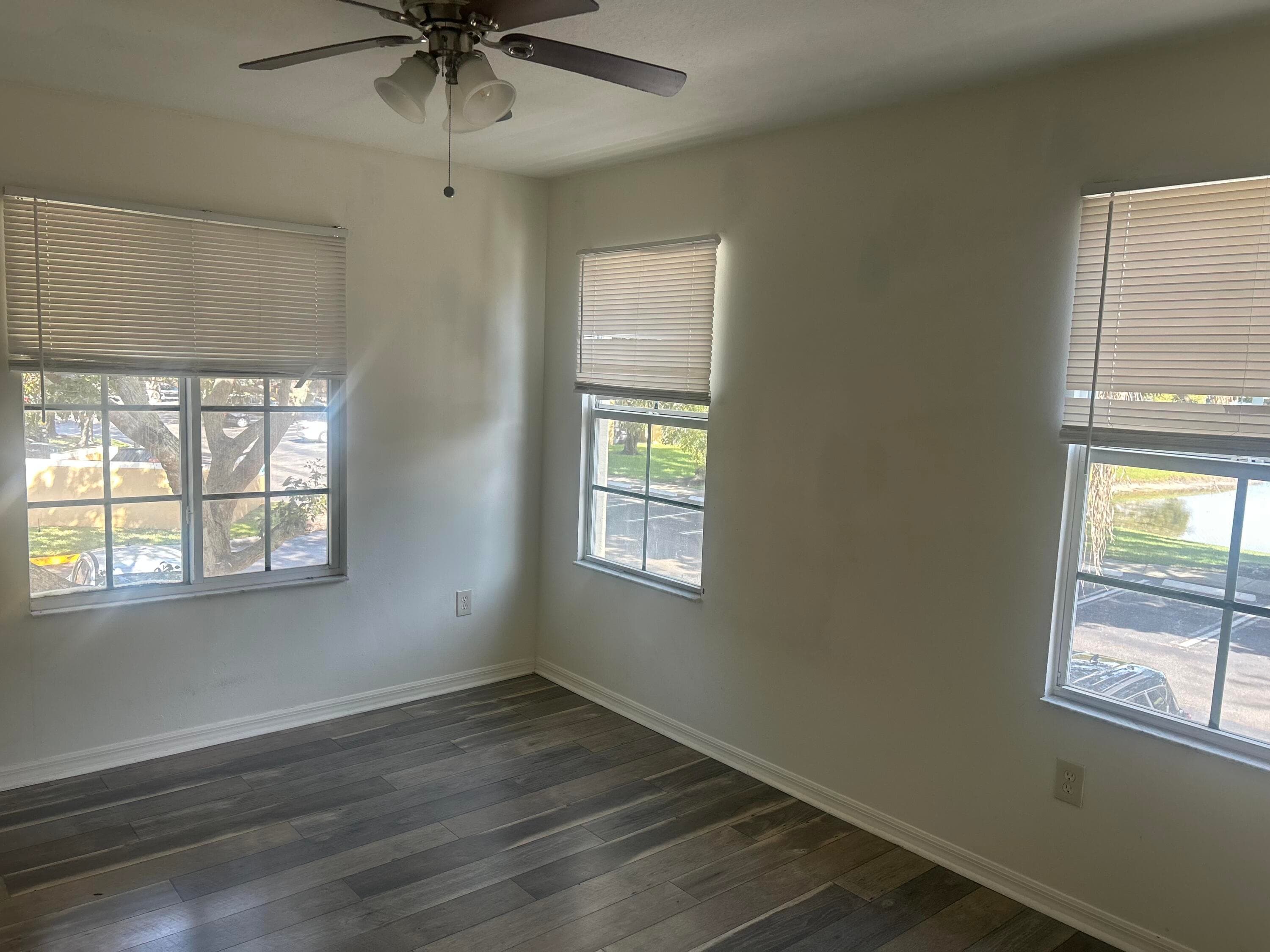 4211 San Marino Boulevard 201, West Palm Beach, FL 33409 — photo 8 of 20