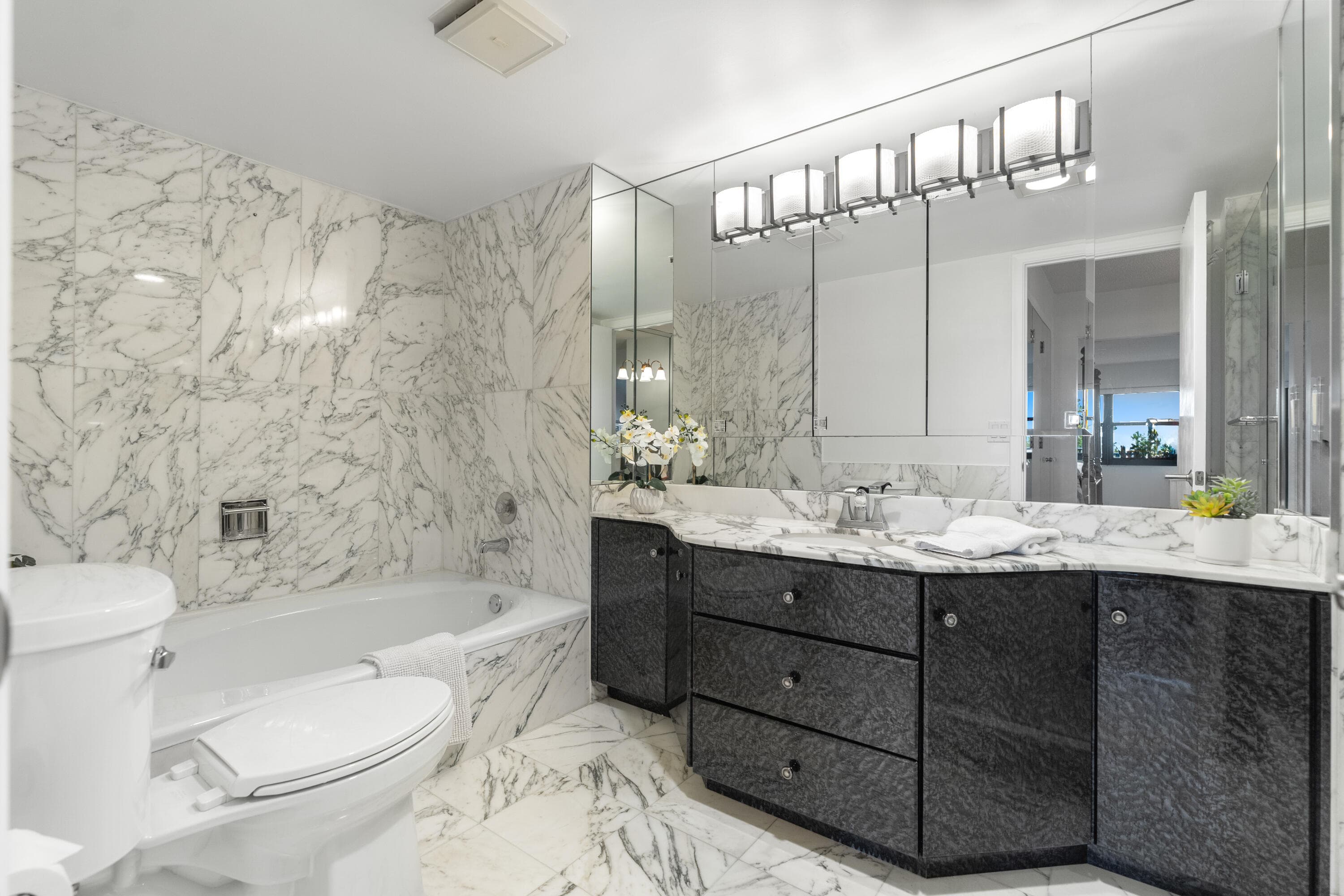 5100 N Ocean Boulevard 517, Lauderdale-By-The-Sea, FL 33308 — photo 31 of 37