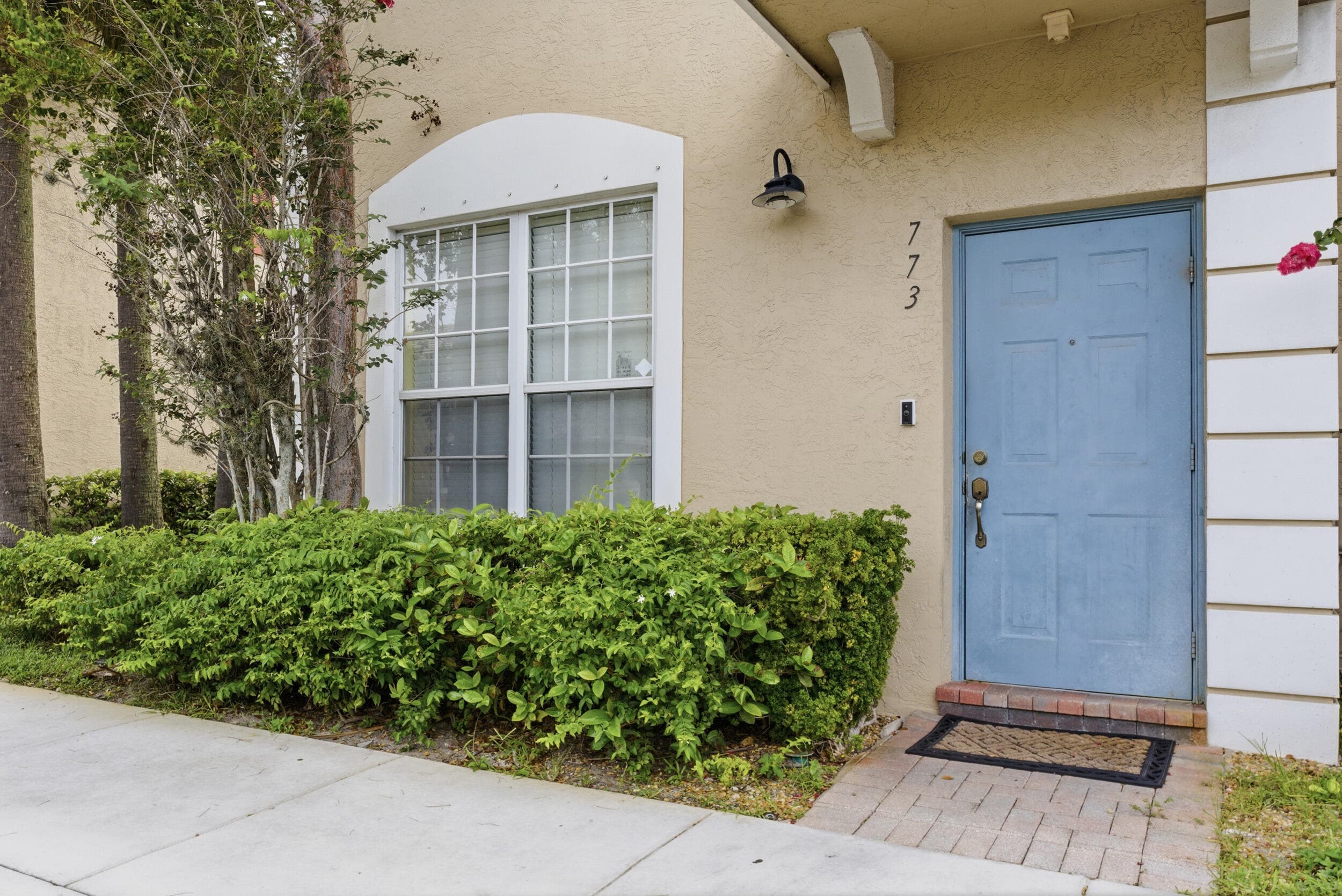 773 NW 42nd Avenue, Plantation, FL 33317 — photo 4 of 32