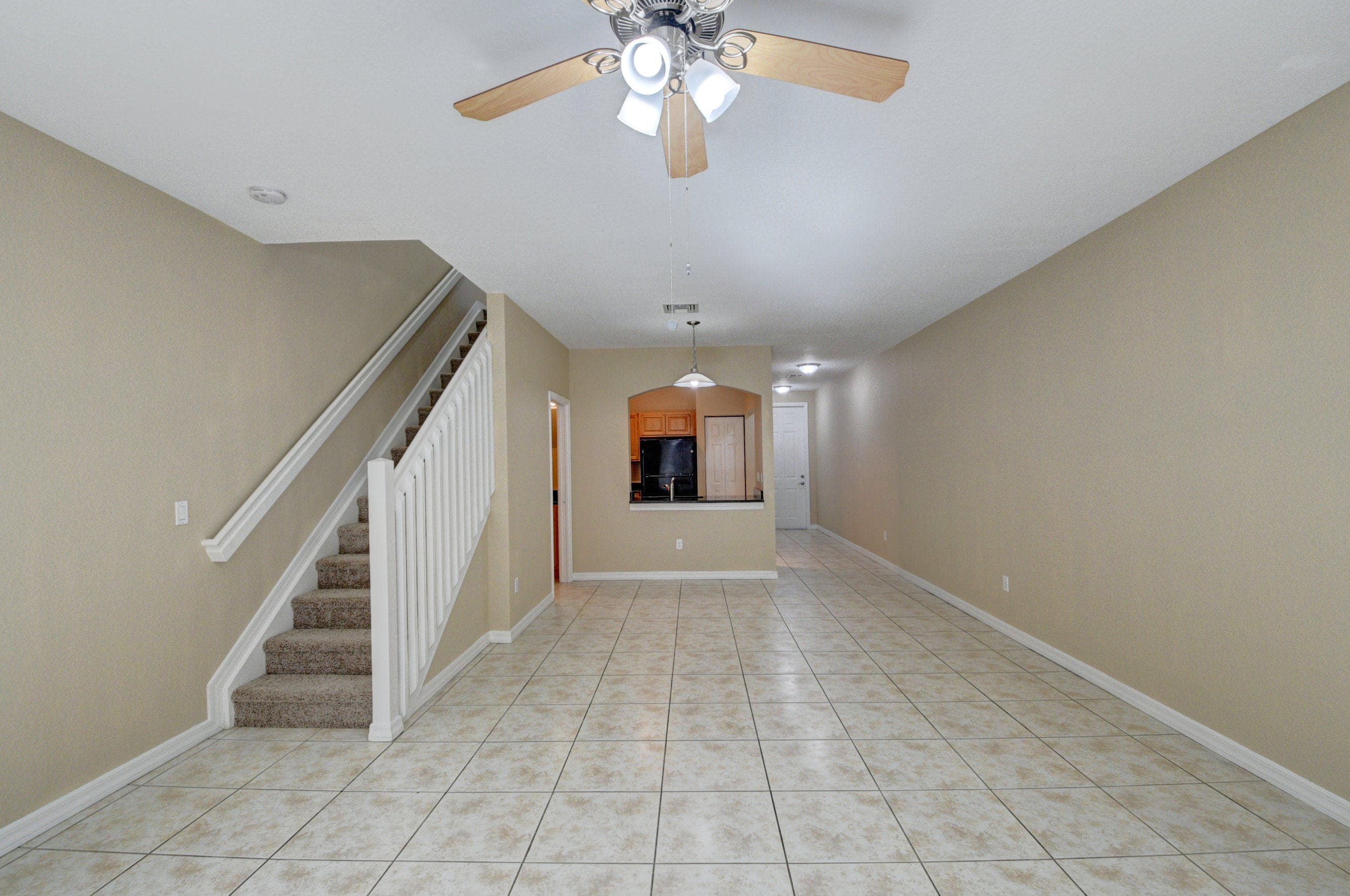 100 Hemingway Court, Palm Springs, FL 33461 — photo 7 of 17