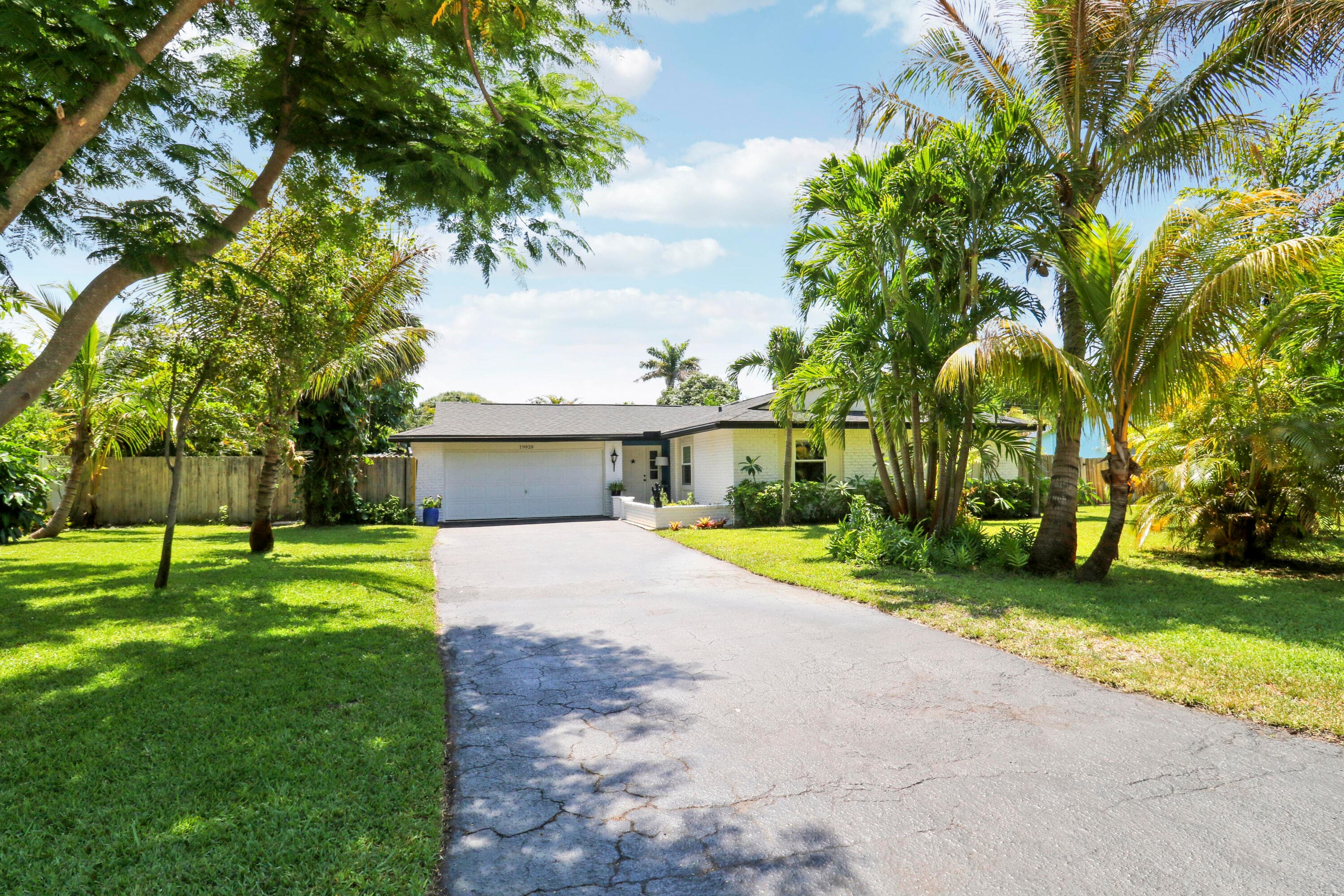 19928 Jasmine Drive, Jupiter, FL 33469 — photo