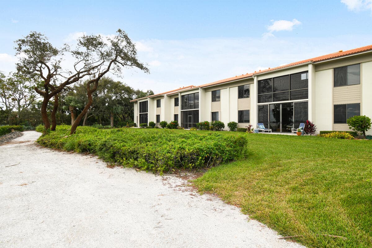 2570 NW Seagrass Drive 3a, Palm City, FL 34990 — photo 45 of 87