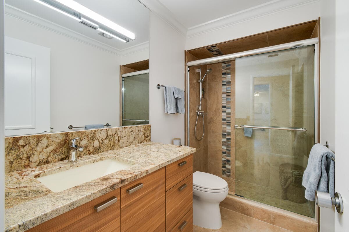 2570 NW Seagrass Drive 3a, Palm City, FL 34990 — photo 40 of 87