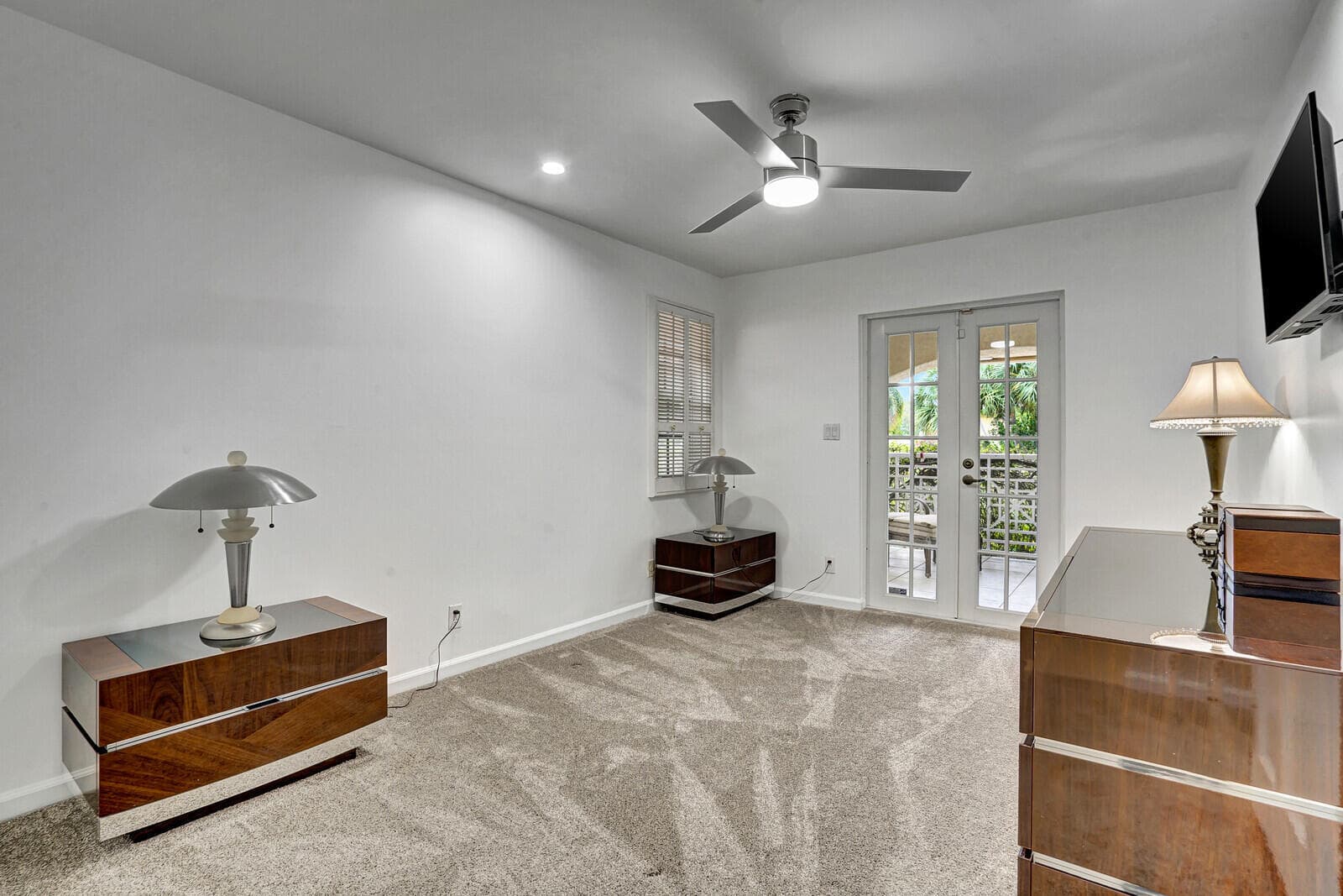 290 E Fern Drive, Boca Raton, FL 33432 — photo 30 of 51