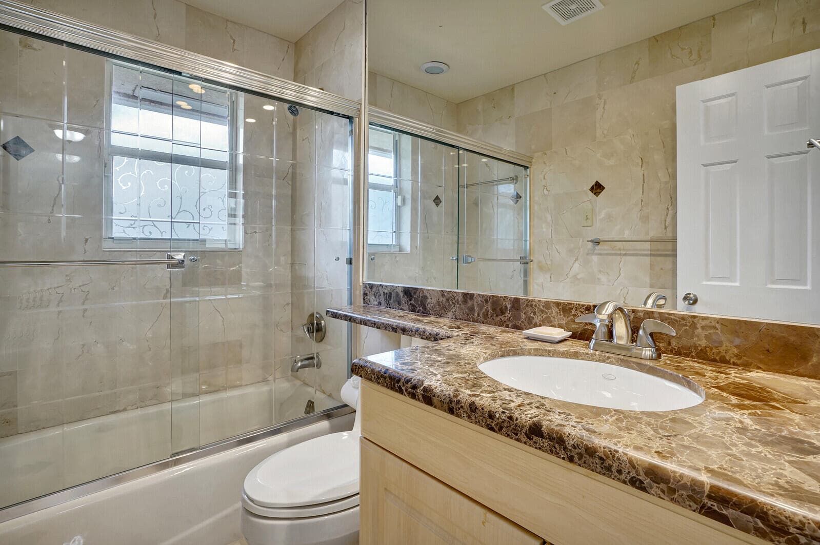 290 E Fern Drive, Boca Raton, FL 33432 — photo 31 of 51