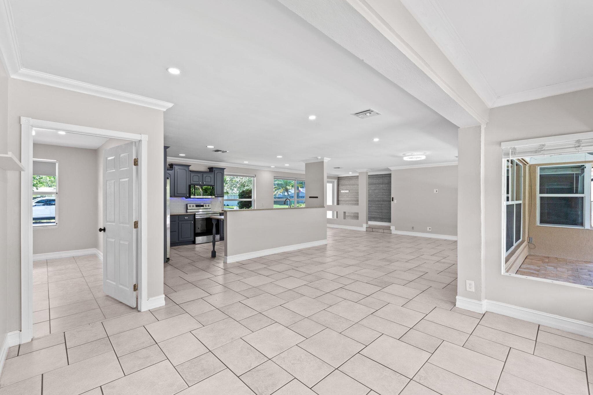 9200 SW 51st Place, Cooper City, FL 33328 — photo 13 of 72