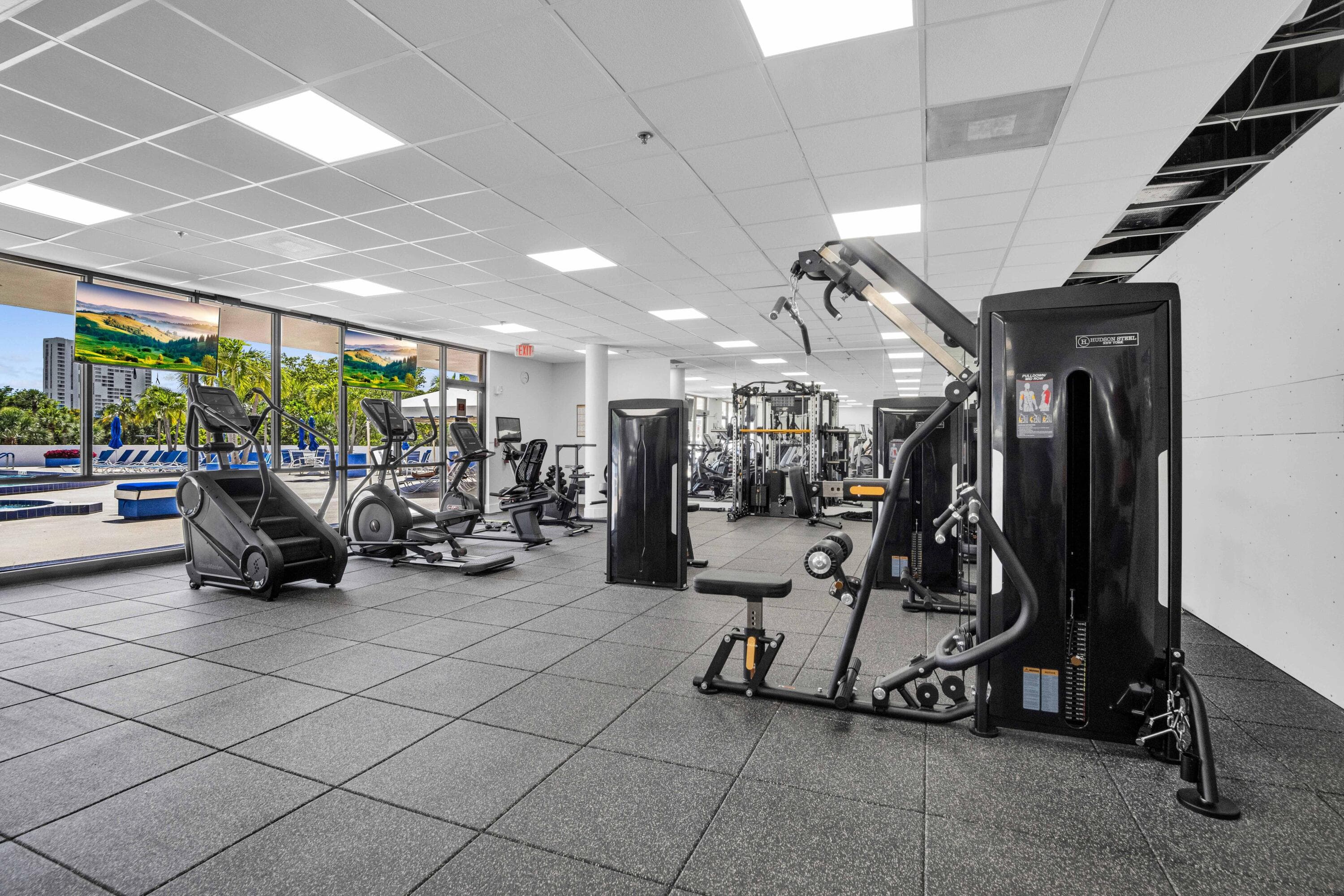 3701 N Country Club Drive 404, Aventura, FL 33180 — photo 32 of 41