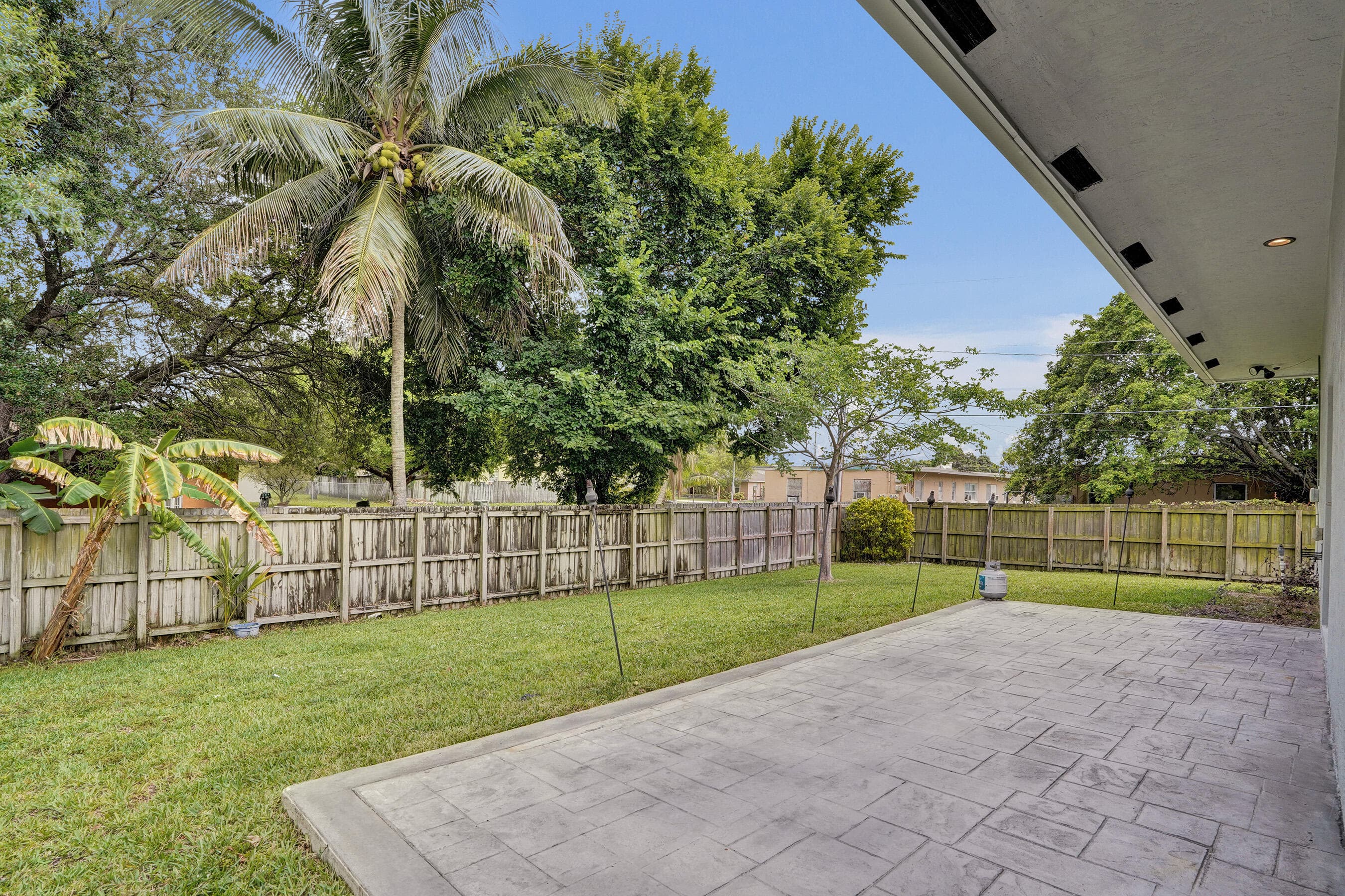 434 NW 21st Avenue, Pompano Beach, FL 33069 — photo 43 of 62