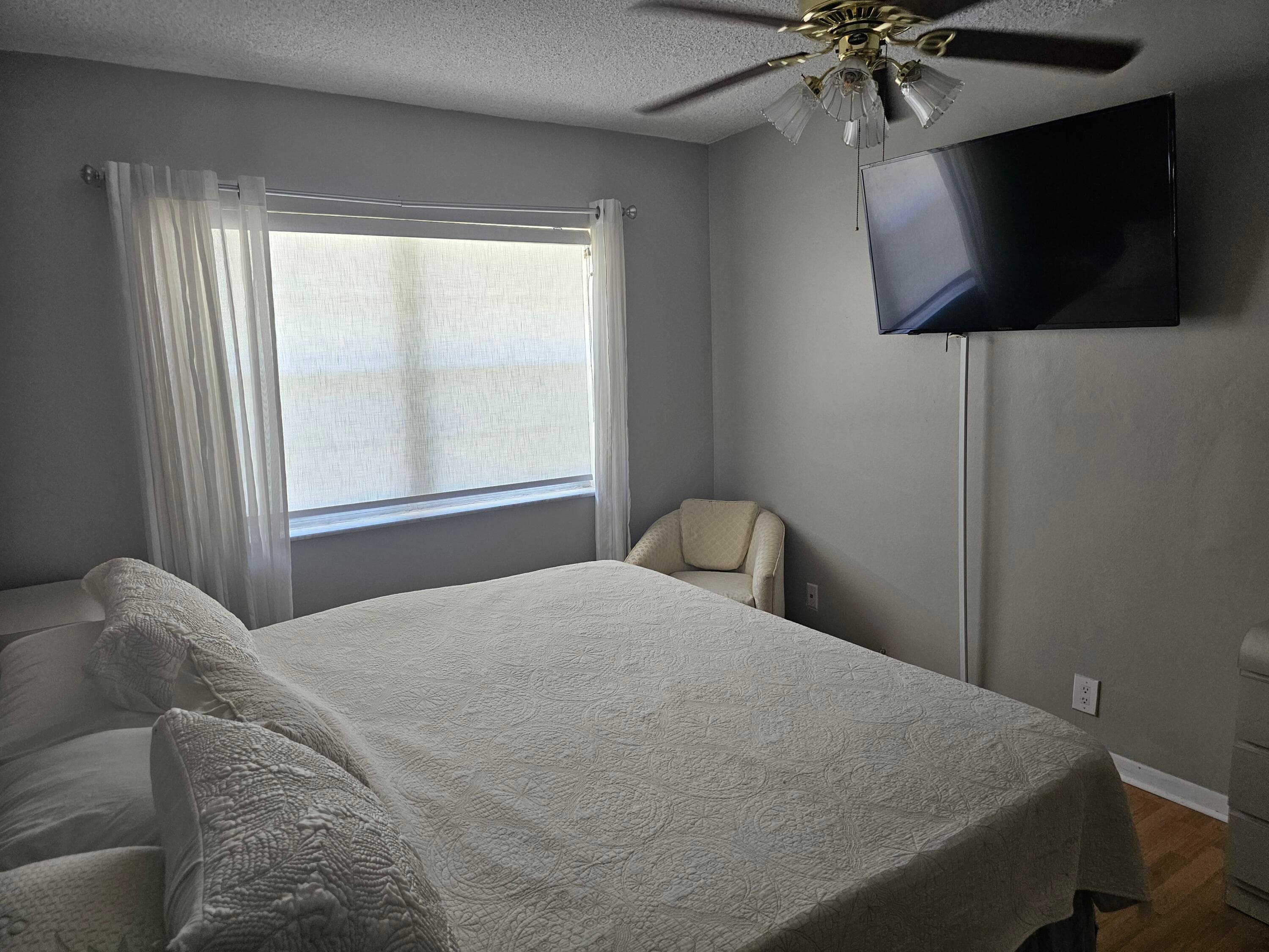 2475 W Golf Boulevard 243, Pompano Beach, FL 33064 — photo 8 of 9