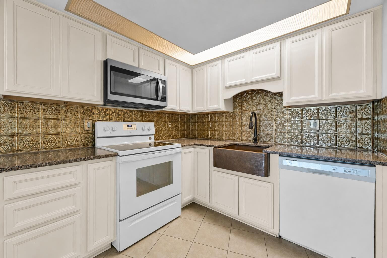 2013 NE Collins Circle 50, Jensen Beach, FL 34957 — photo 6 of 23