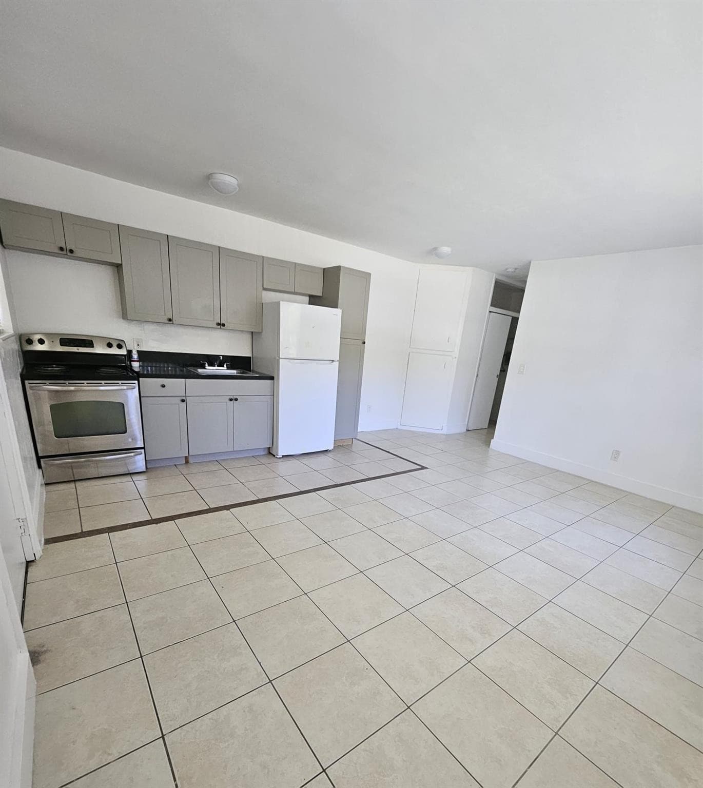 2032 NE 168th Street # 1, North Miami Beach, FL 33162 — photo 5 of 8
