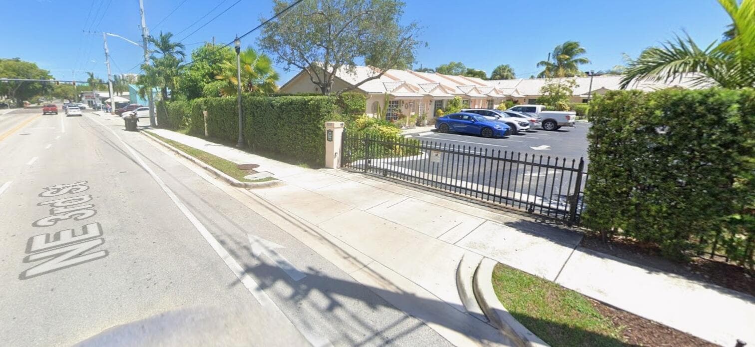 500 NE 3rd Street 109, Hallandale, FL 33009 — photo 19 of 22