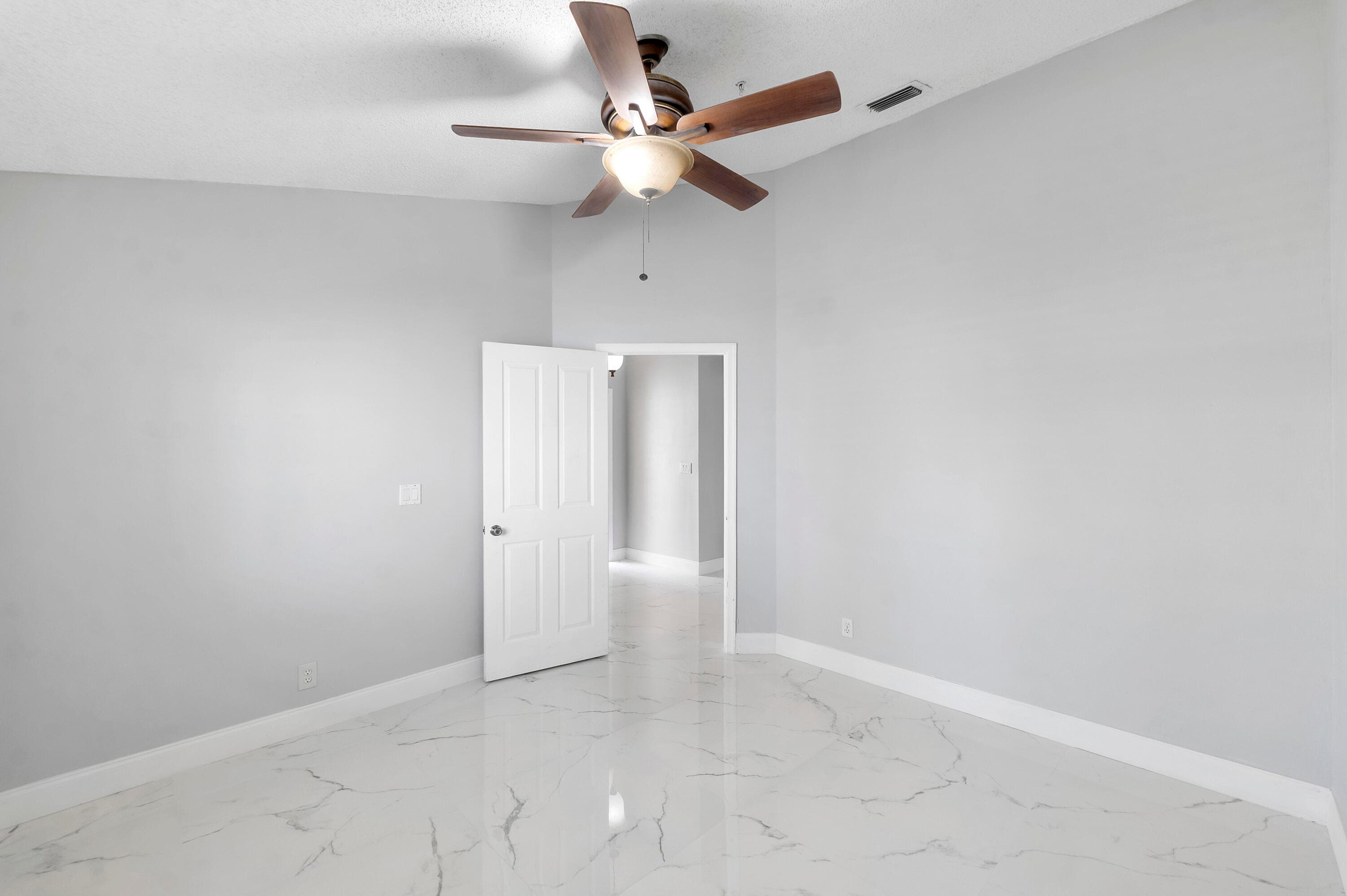 17646 SW 10th Street, Pembroke Pines, FL 33029 — photo 10 of 21