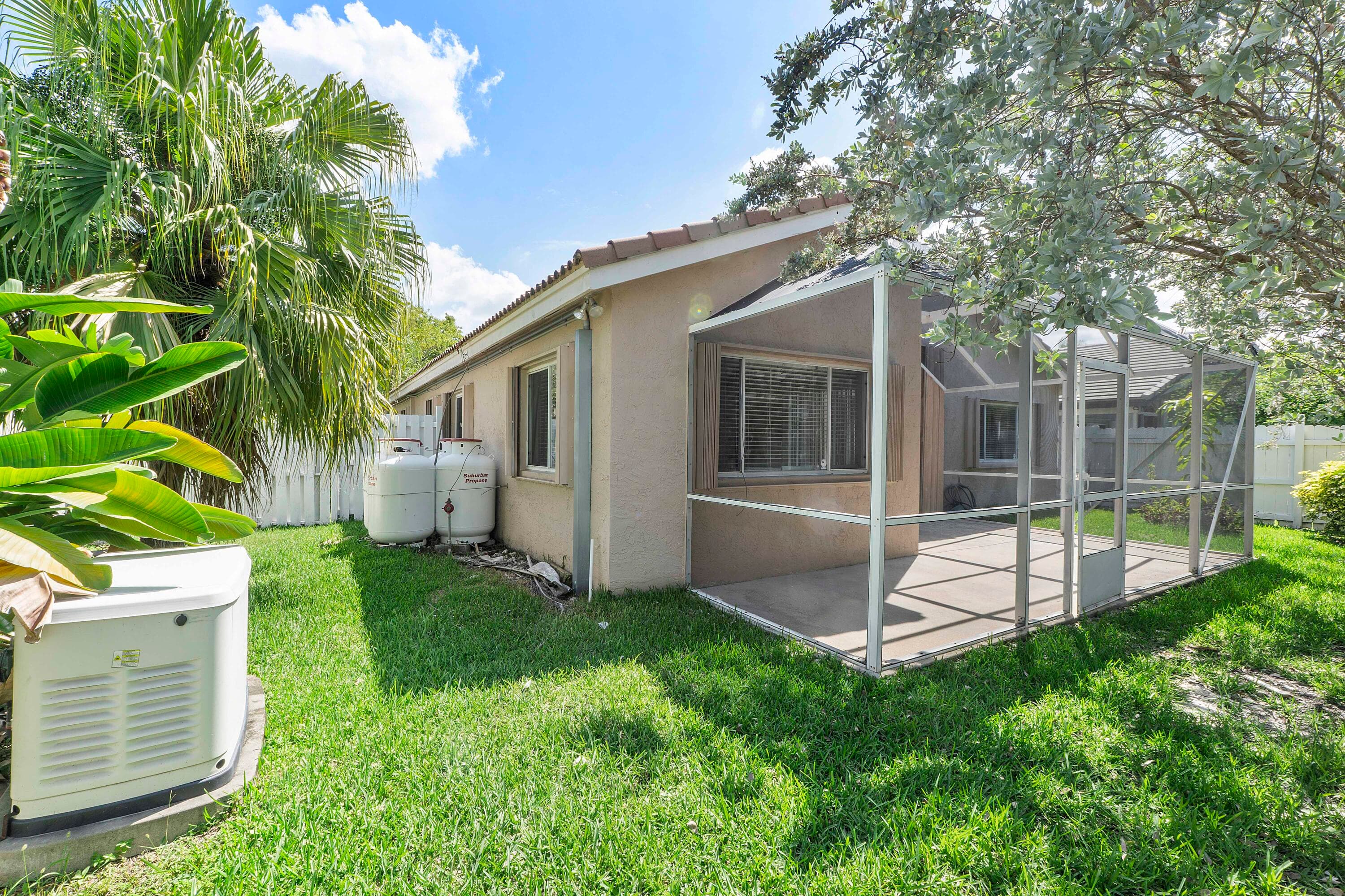 17646 SW 10th Street, Pembroke Pines, FL 33029 — photo 20 of 21