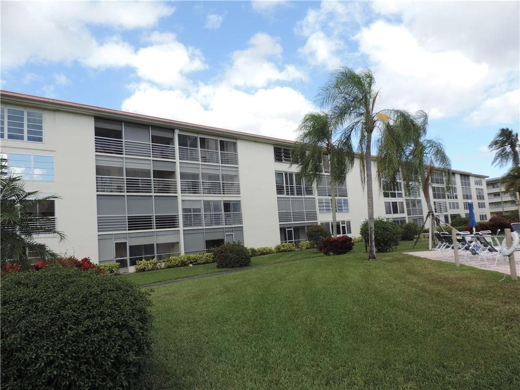2901 Victoria Circle H4, Coconut Creek, FL 33066 — photo