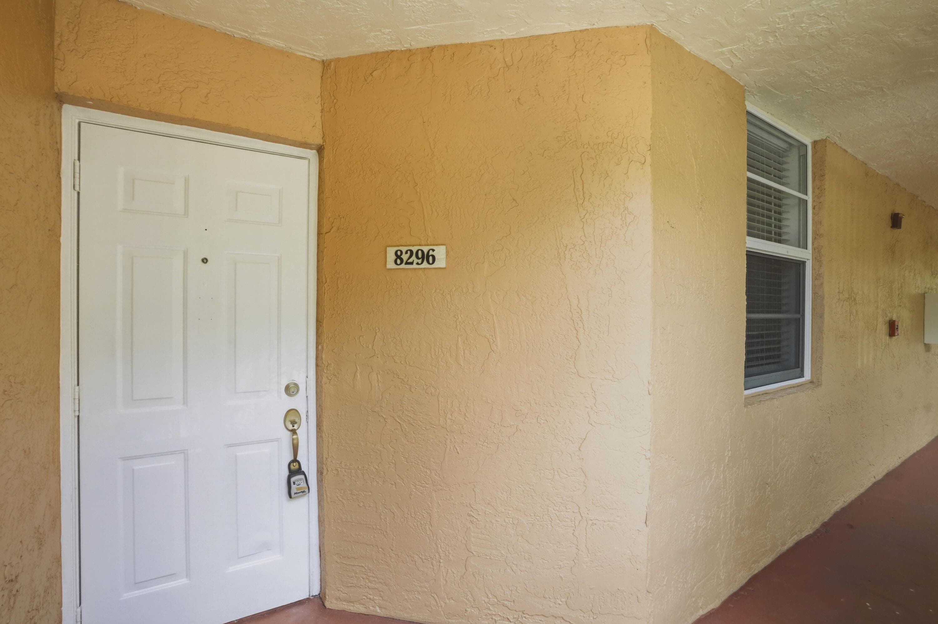 8296 NW 24th Street 8296, Coral Springs, FL 33065 — photo 5 of 35