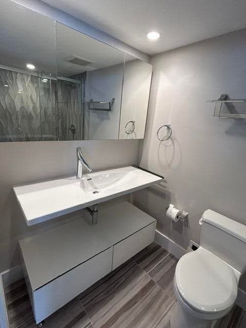 4050 N Ocean Drive 1006, Lauderdale-By-The-Sea, FL 33308 — photo 18 of 47