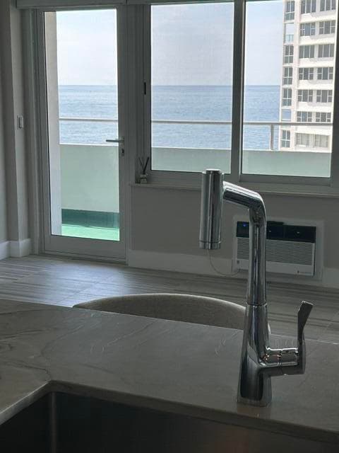 4050 N Ocean Drive 1006, Lauderdale-By-The-Sea, FL 33308 — photo 16 of 47