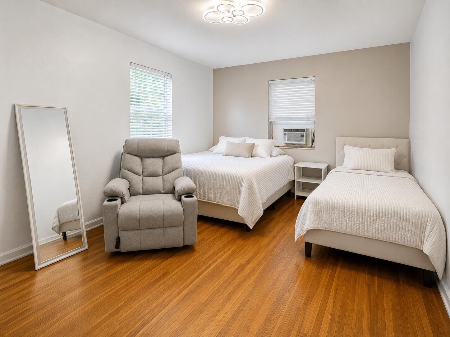 916 SW 8th Avenue 1-4, Fort Lauderdale, FL 33315 — photo 9 of 49