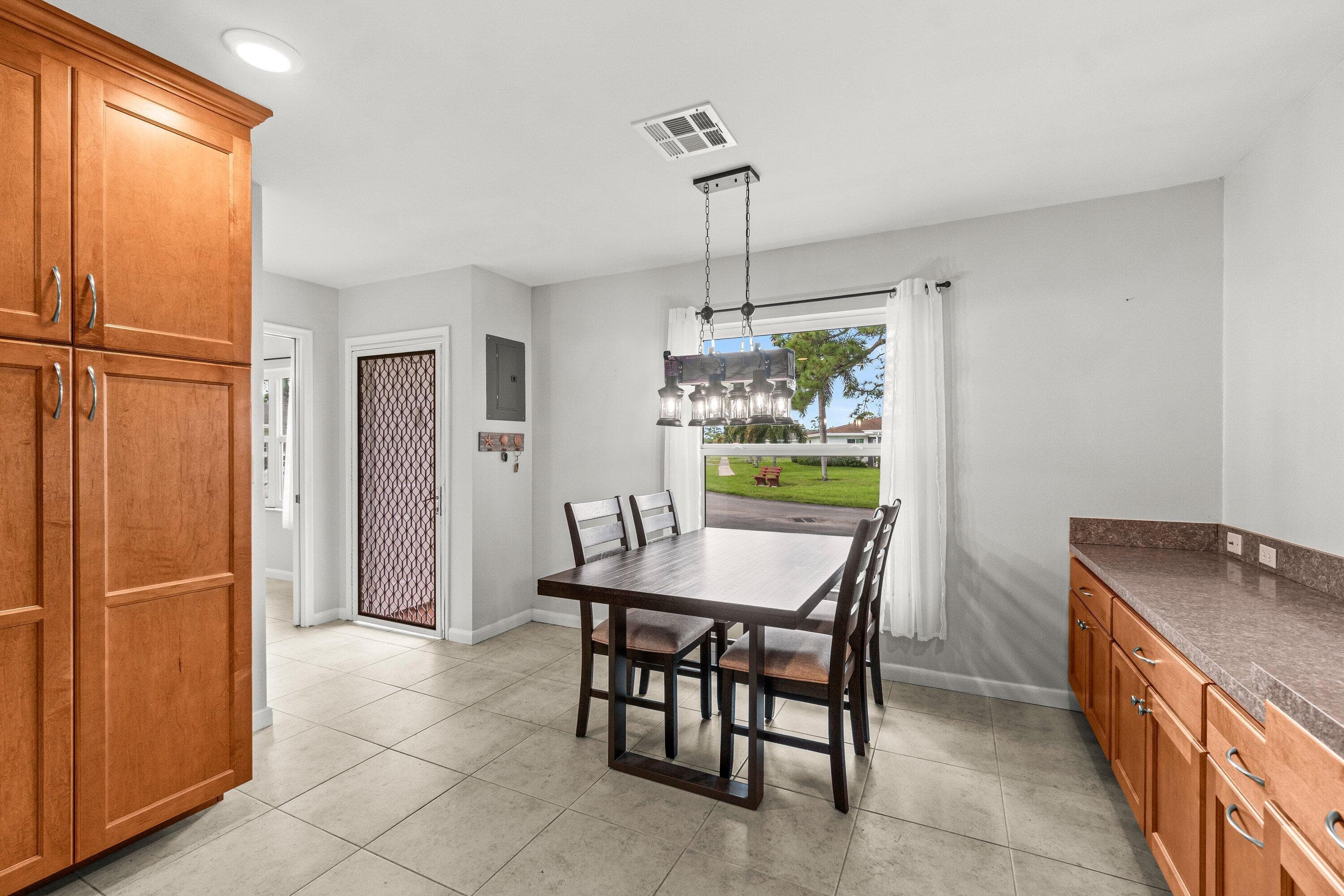 5074 Privet Place B, Delray Beach, FL 33484 — photo 6 of 43