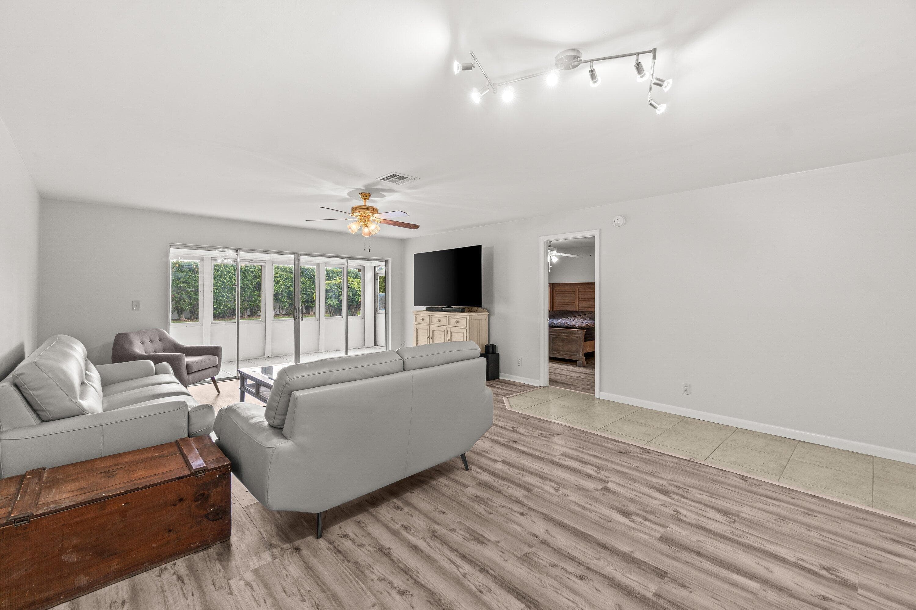 5074 Privet Place B, Delray Beach, FL 33484 — photo 9 of 43