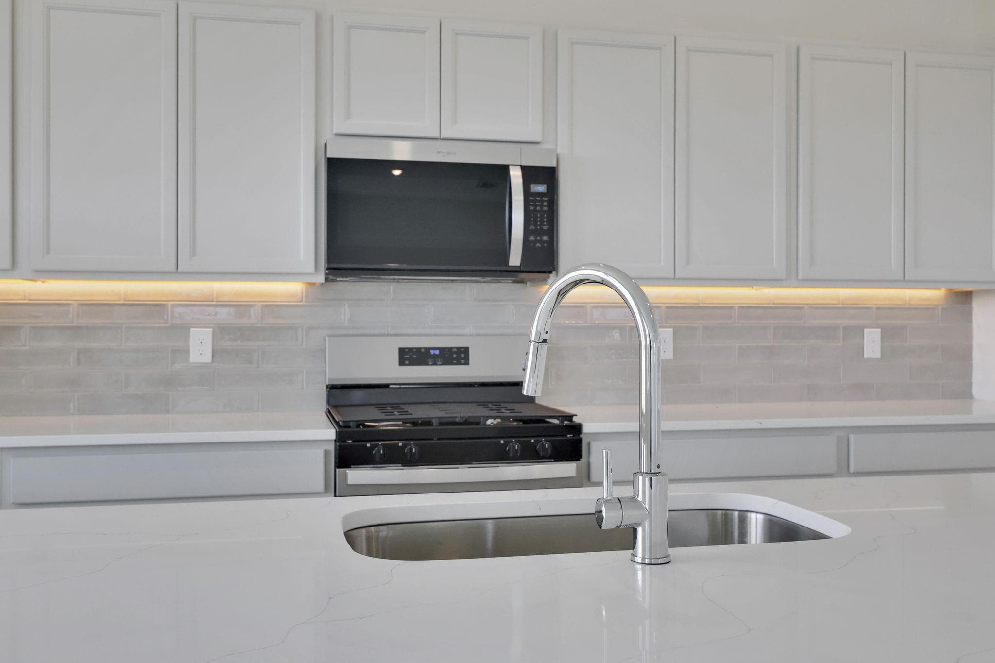 10724 NW Suncrest Lp, Port St. Lucie, FL 34987 — photo 16 of 37