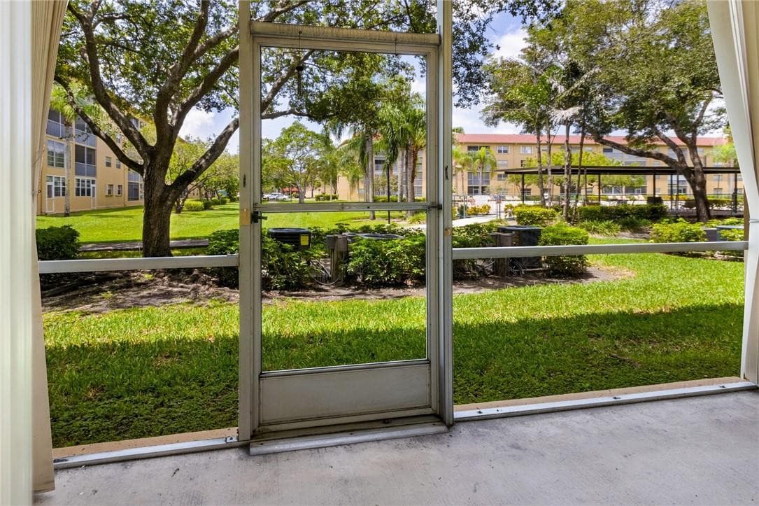 1400 SW 124th Terrace 105q, Pembroke Pines, FL 33027 — photo 8 of 22
