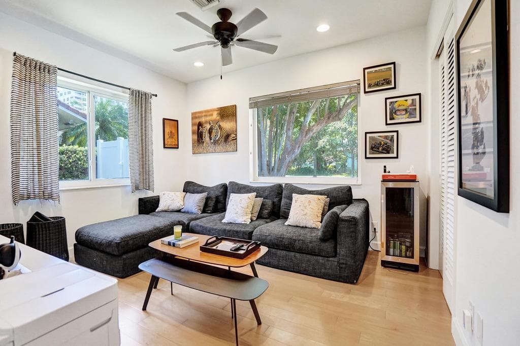5 Gatehouse Road, Sea Ranch Lakes, FL 33308 — photo 51 of 81