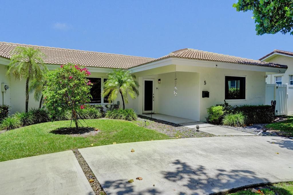 5 Gatehouse Road, Sea Ranch Lakes, FL 33308 — photo 75 of 81