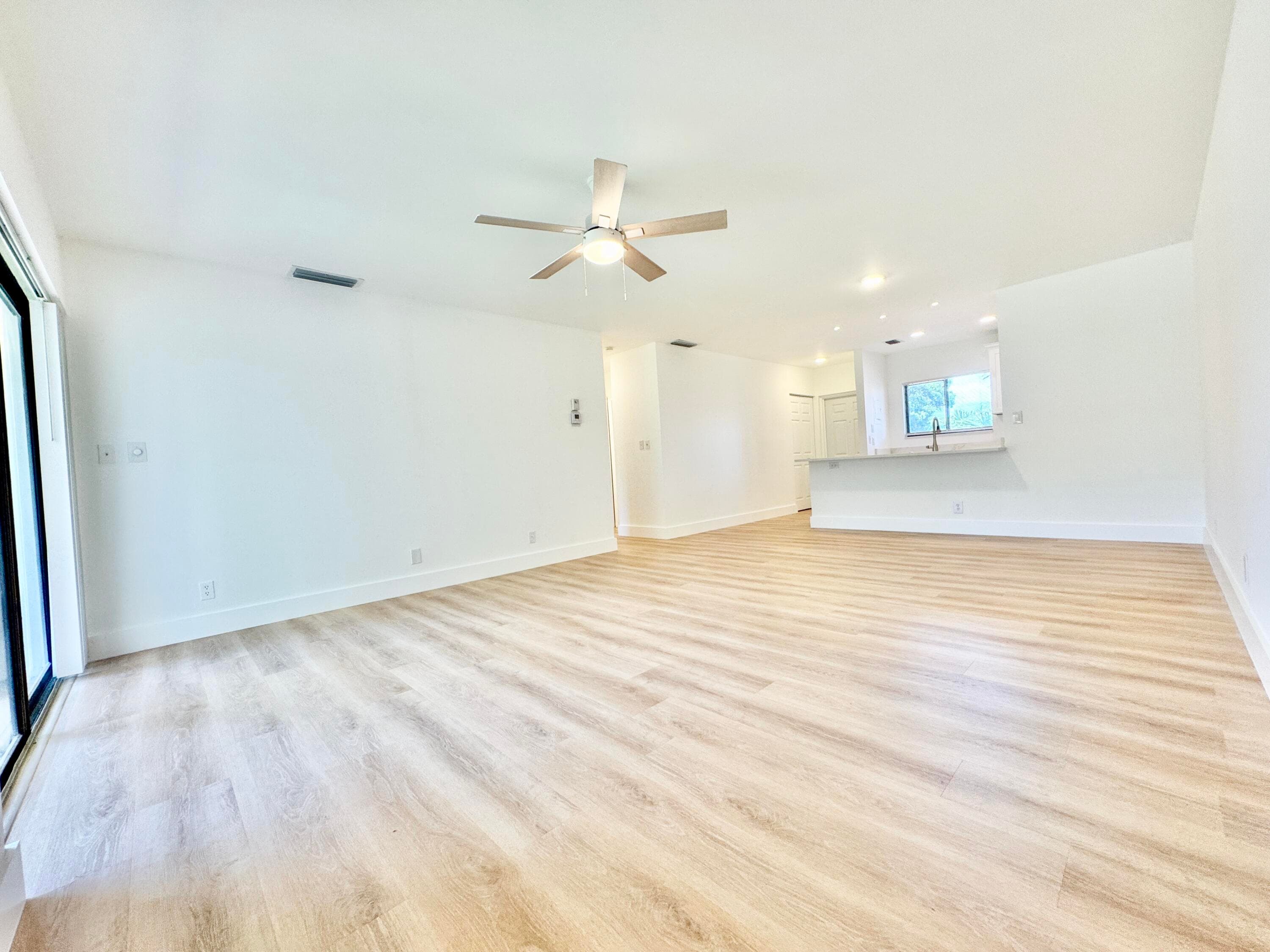 140 NW 70th Street 2030, Boca Raton, FL 33487 — photo 10 of 54