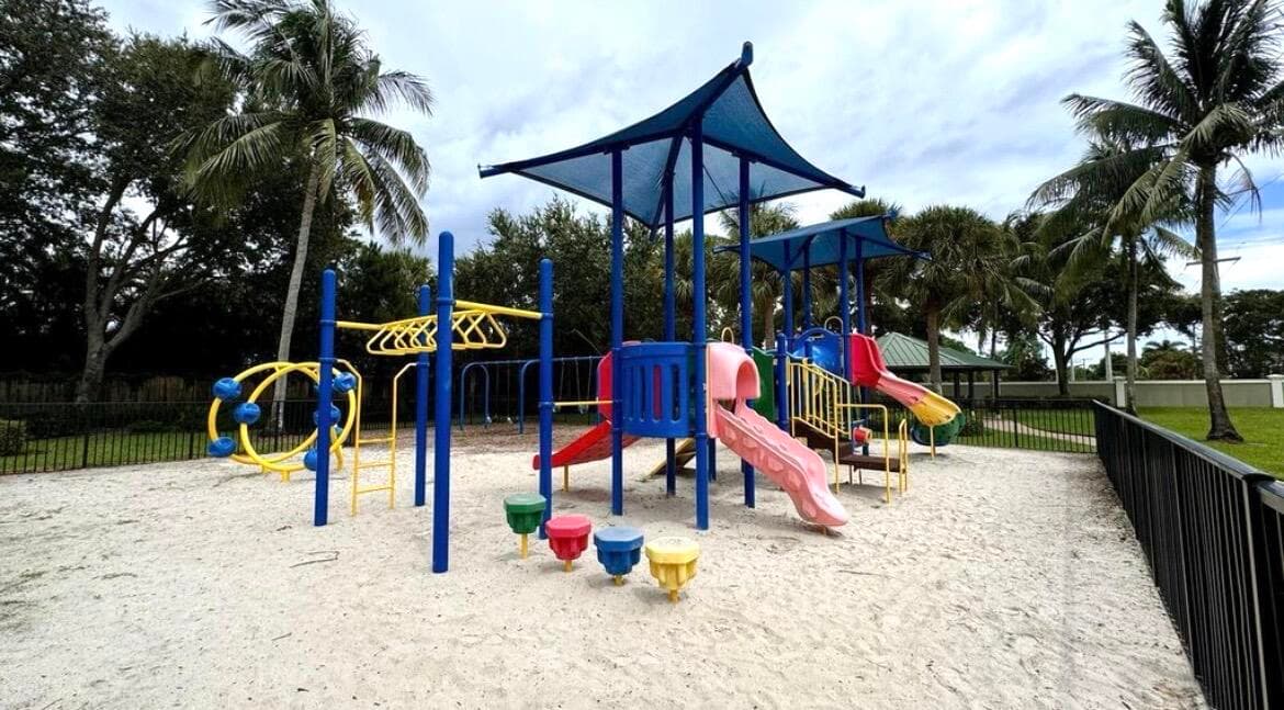 1025 Grove Park Circle, Boynton Beach, FL 33436 — photo 41 of 45