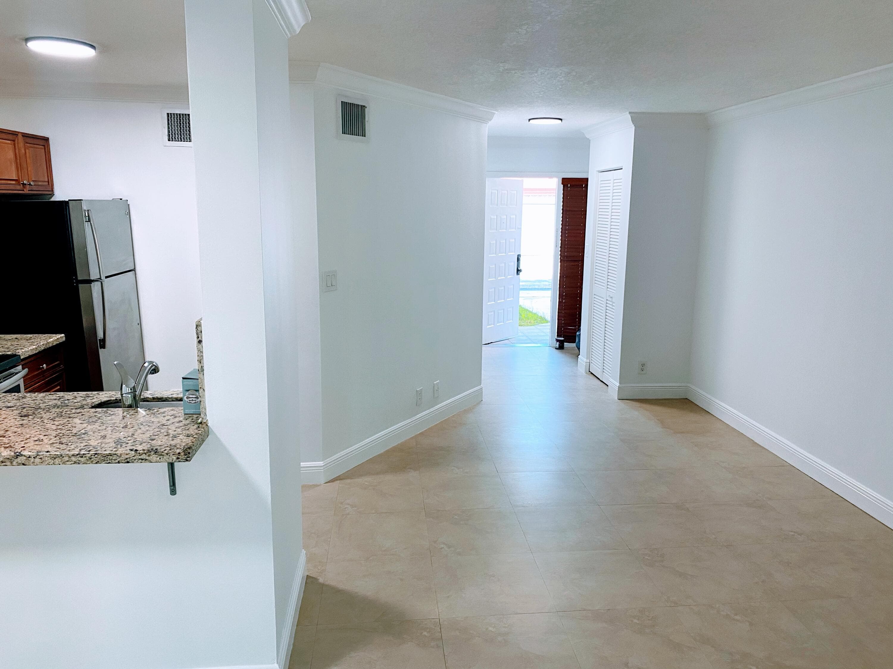 13949 SW 91st Terrace 13949, Miami, FL 33186 — photo 11 of 22