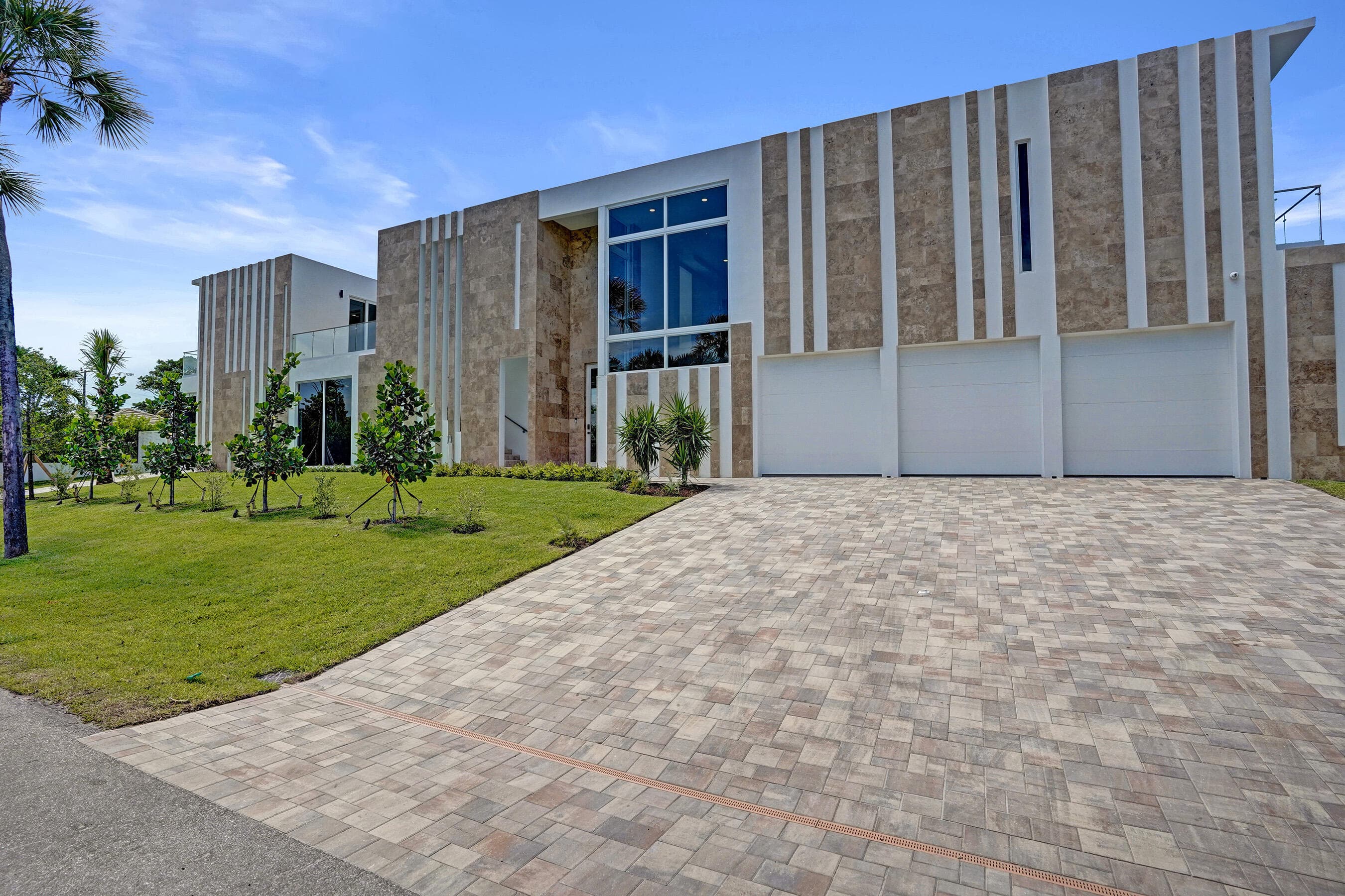 824 W Marbella Lane, Lantana, FL 33462 — photo 11 of 140