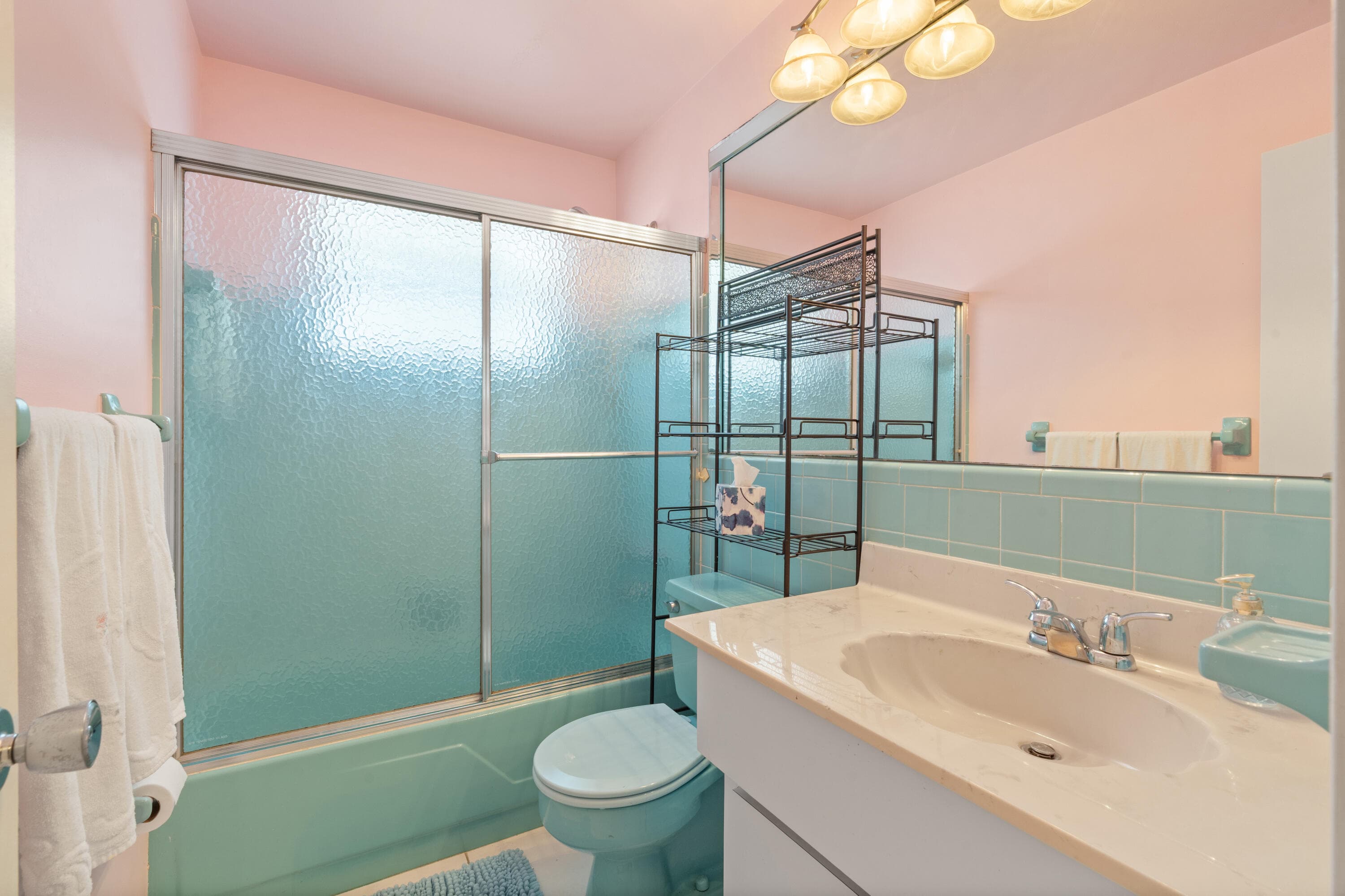 4915 NW 51st Avenue NW, Tamarac, FL 33319 — photo 31 of 41