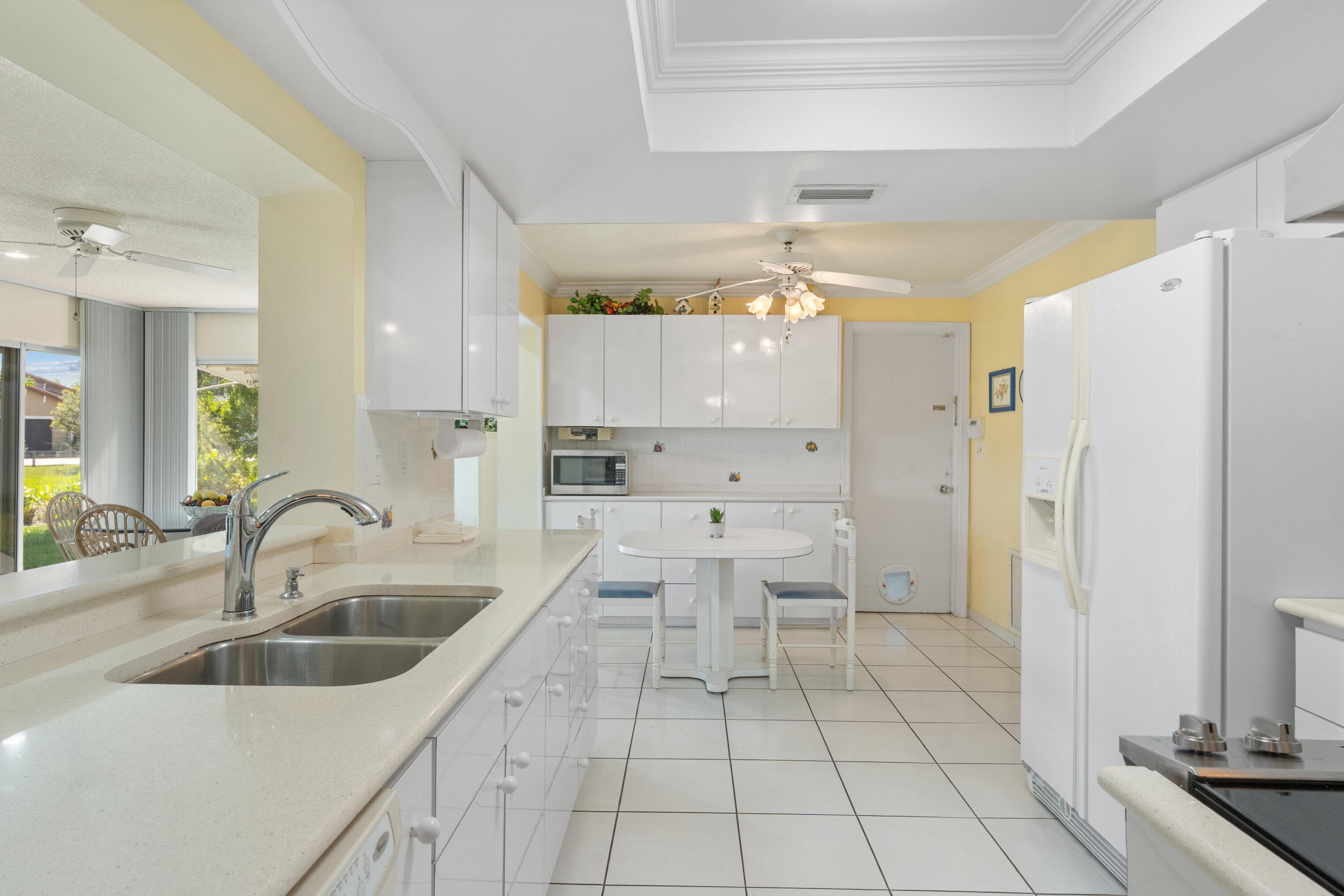 4915 NW 51st Avenue NW, Tamarac, FL 33319 — photo 32 of 41