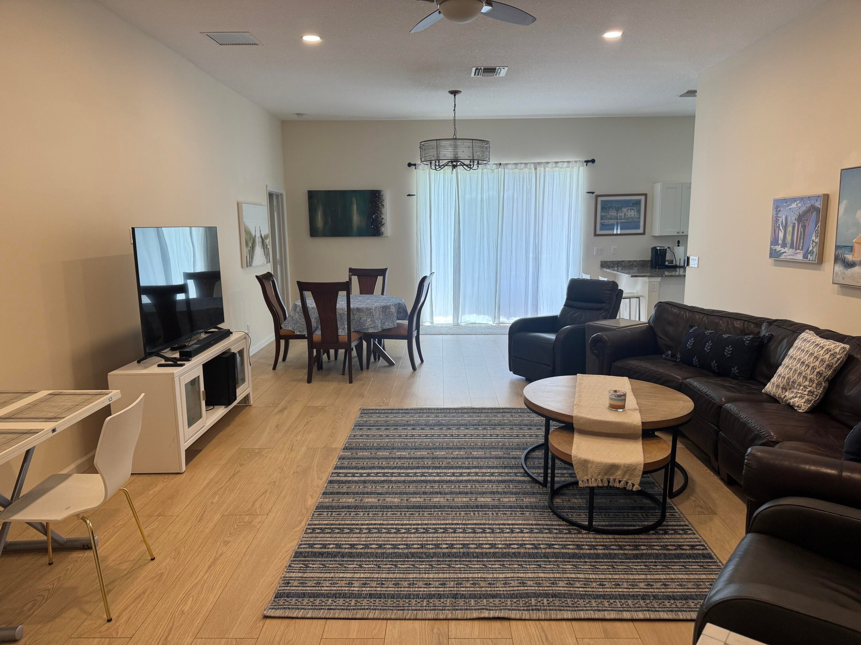 10171 SE Williams Drive, Hobe Sound, FL 33455 — photo 3 of 37
