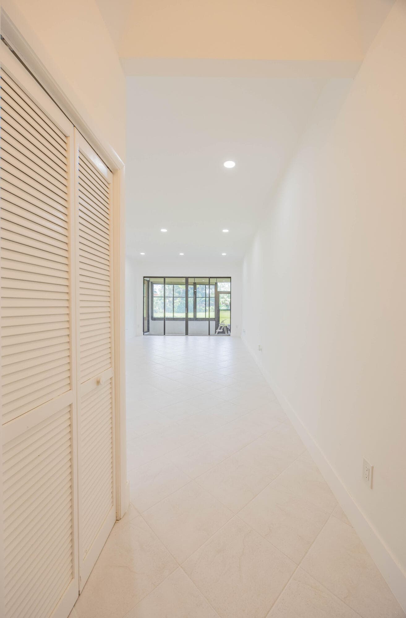 7520 La Paz Boulevard 104, Boca Raton, FL 33433 — photo 11 of 56