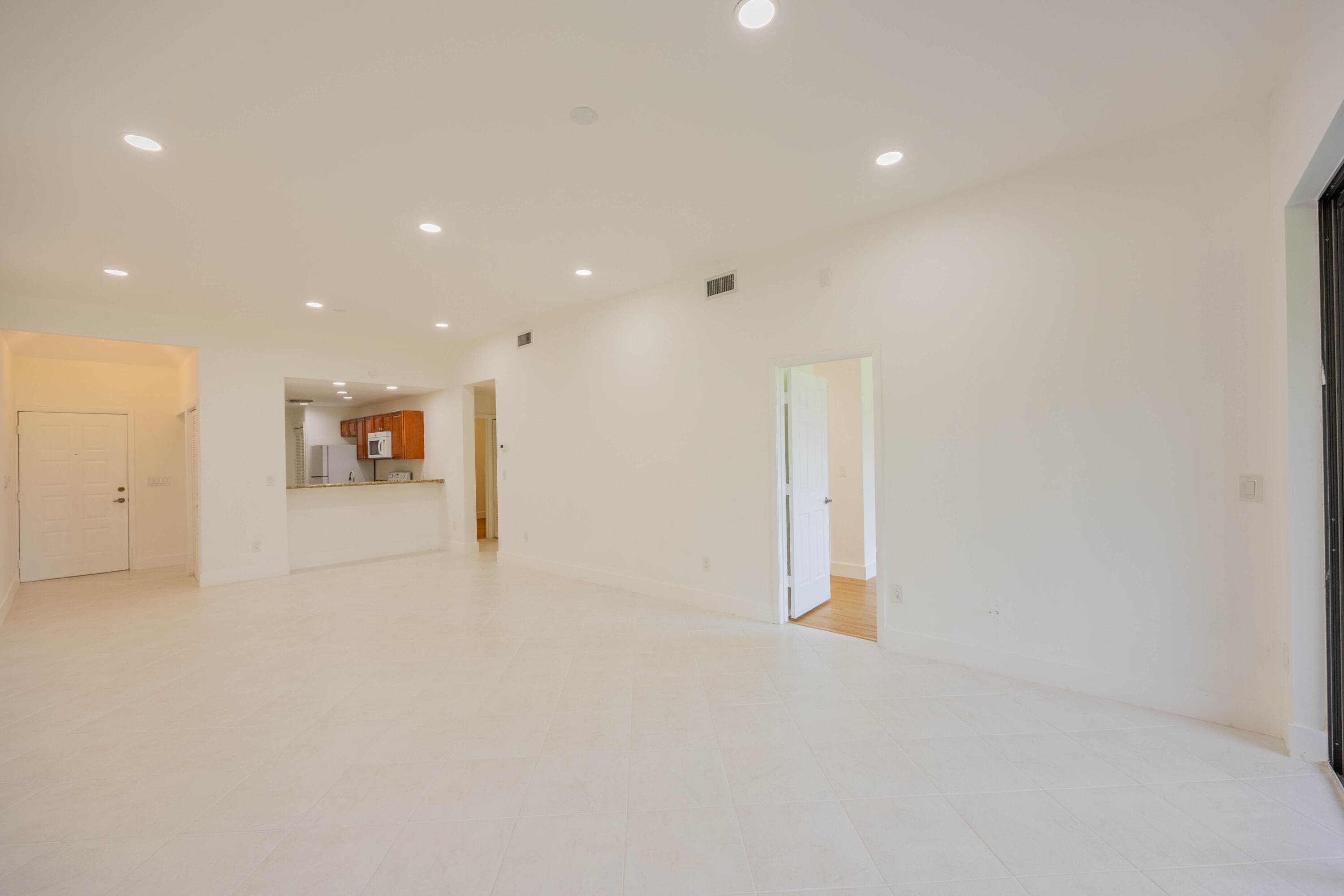 7520 La Paz Boulevard 104, Boca Raton, FL 33433 — photo 20 of 56