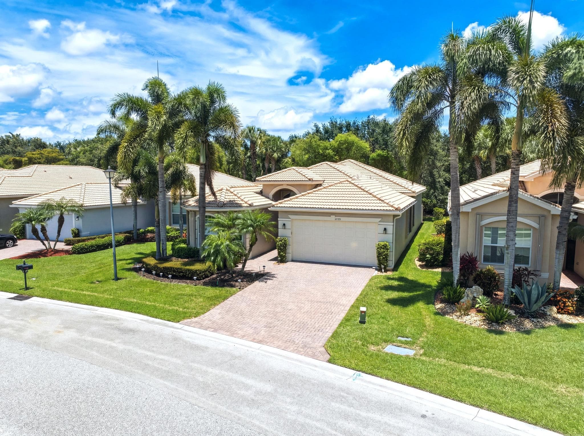10588 Stone Garden Drive, Boynton Beach, FL 33473 — photo 2 of 37