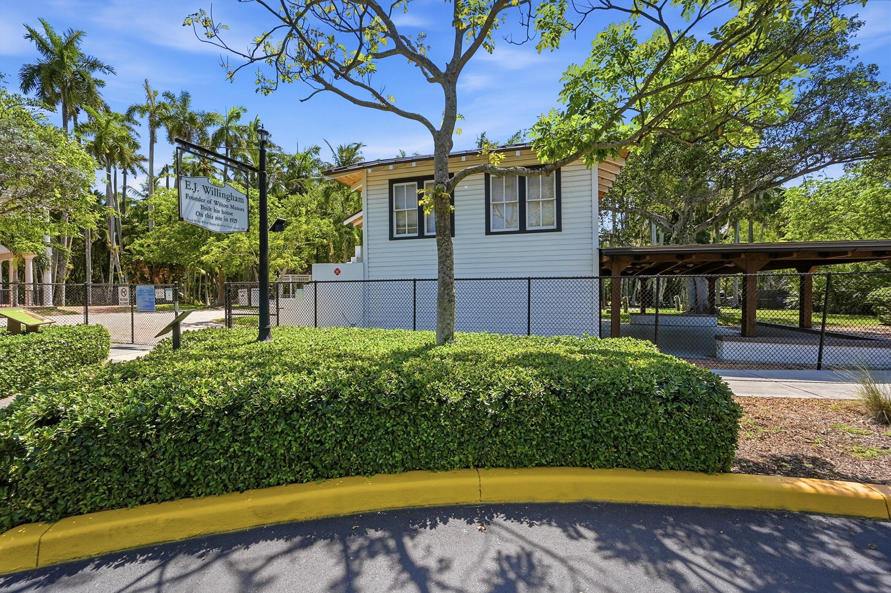 905 NE 28th Street 206, Wilton Manors, FL 33334 — photo 51 of 61