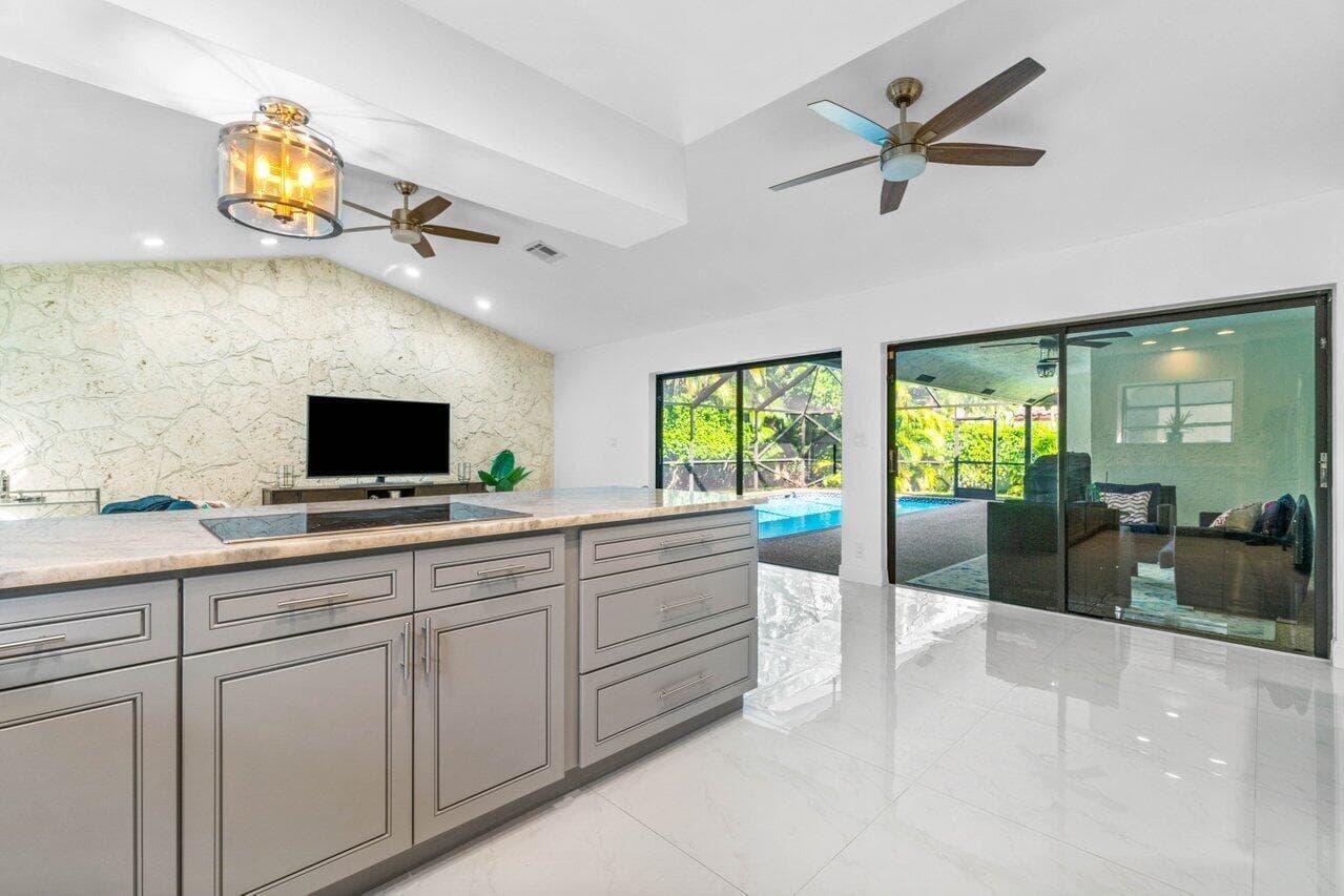 2683 NW 45th Street, Boca Raton, FL 33434 — photo 11 of 28