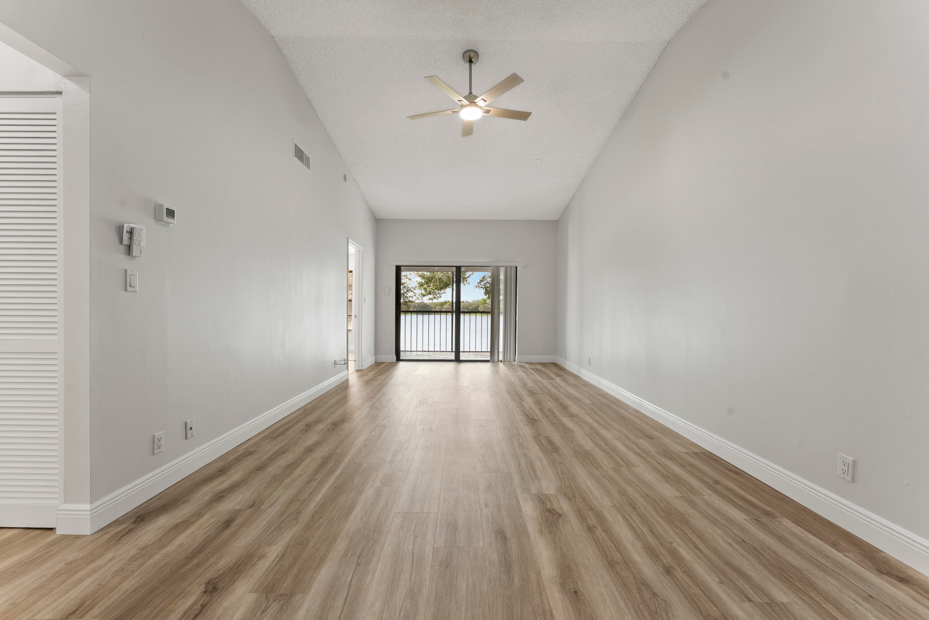 2900 Olivewood Terrace 201, Boca Raton, FL 33431 — photo 8 of 22
