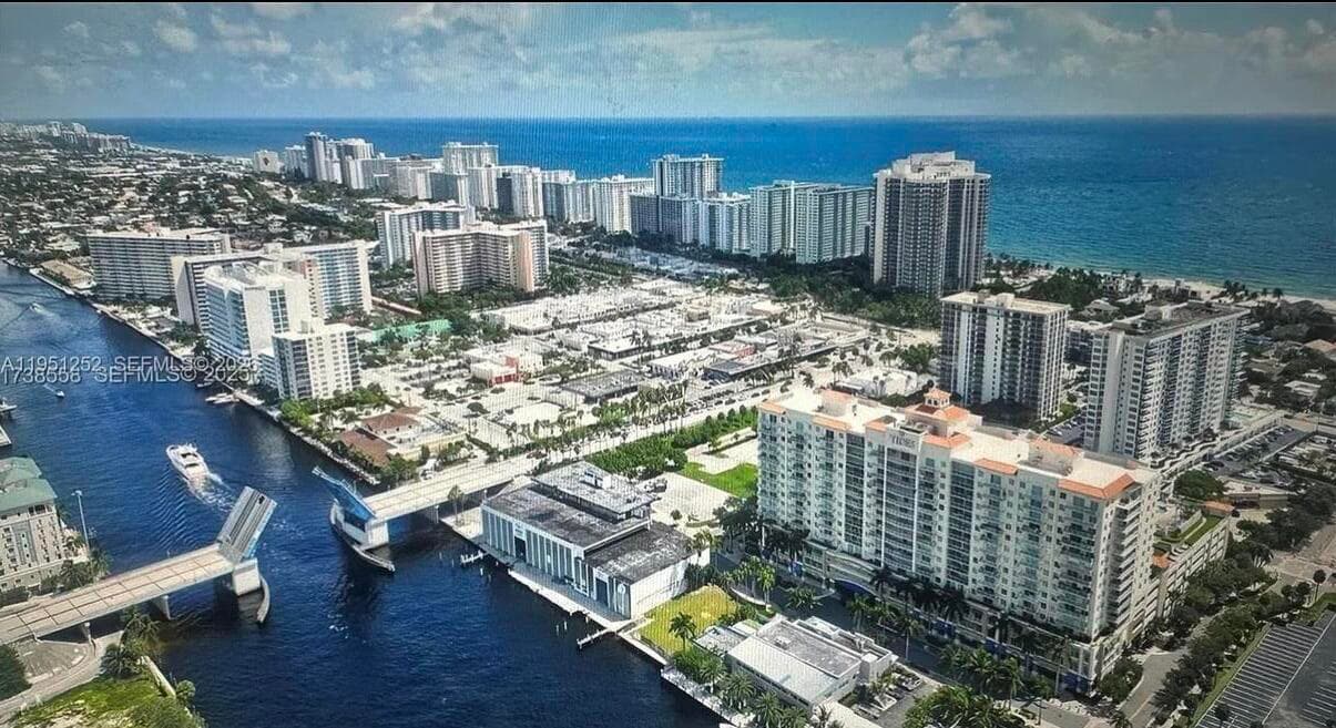 3020 NE 32nd Avenue 817, Fort Lauderdale, FL 33308 — photo 3 of 43