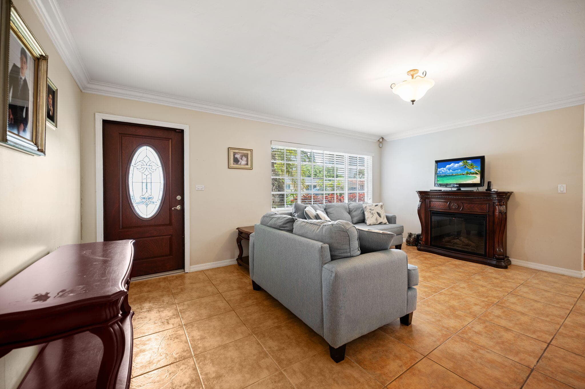 1035 SW 100th Court, Miami, FL 33174 — photo 13 of 35