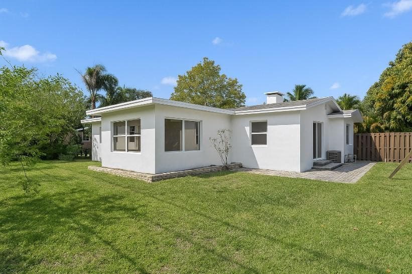 570 SE 2nd Avenue, Pompano Beach, FL 33060 — photo 27 of 28