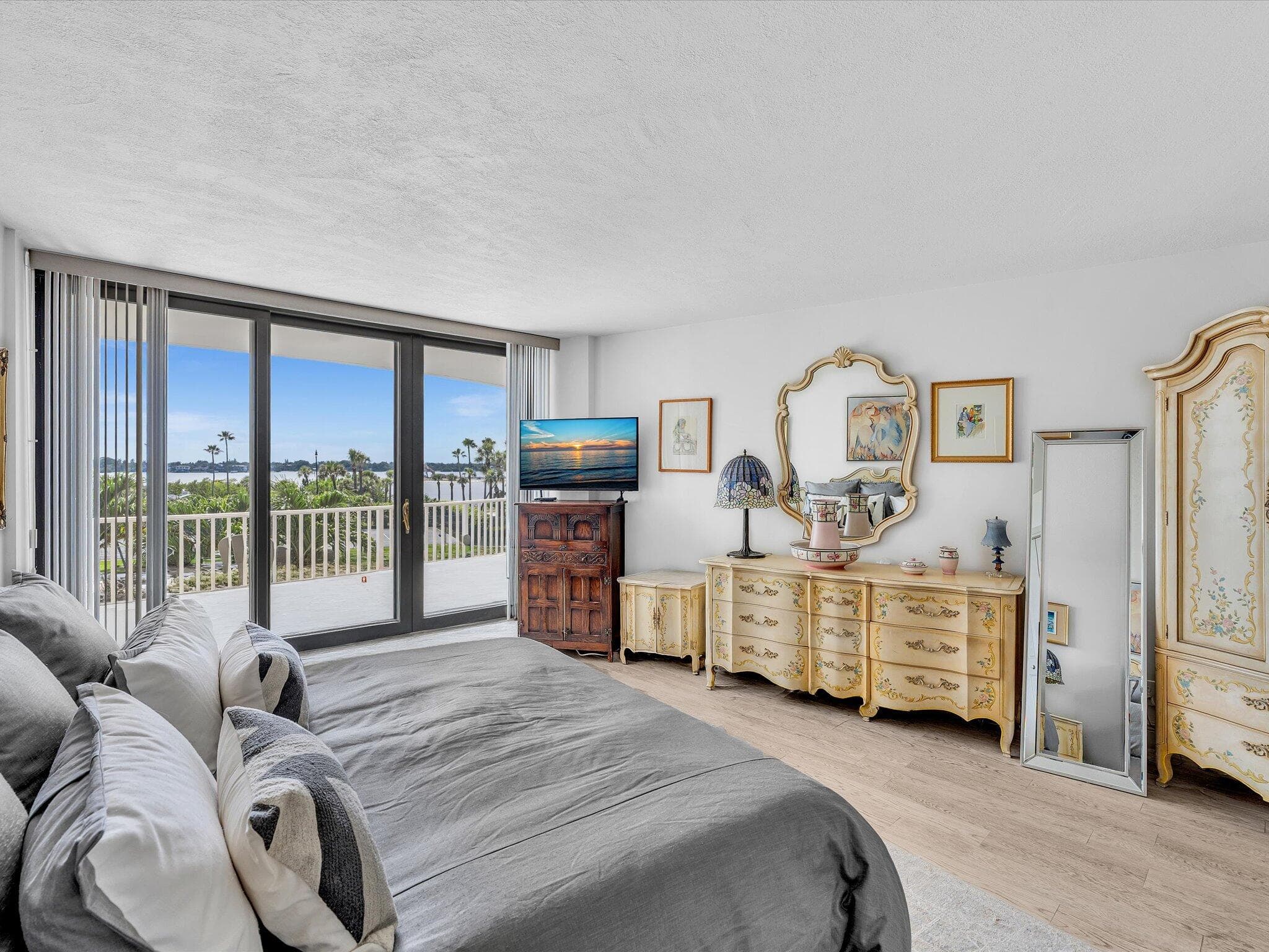 3360 S Ocean Boulevard 2a, Palm Beach, FL 33480 — photo 13 of 46