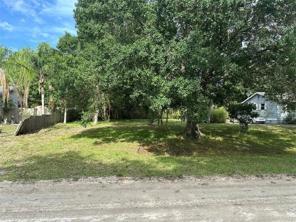 8922 102nd Avenue, Vero Beach, FL 32967 — photo 3 of 5