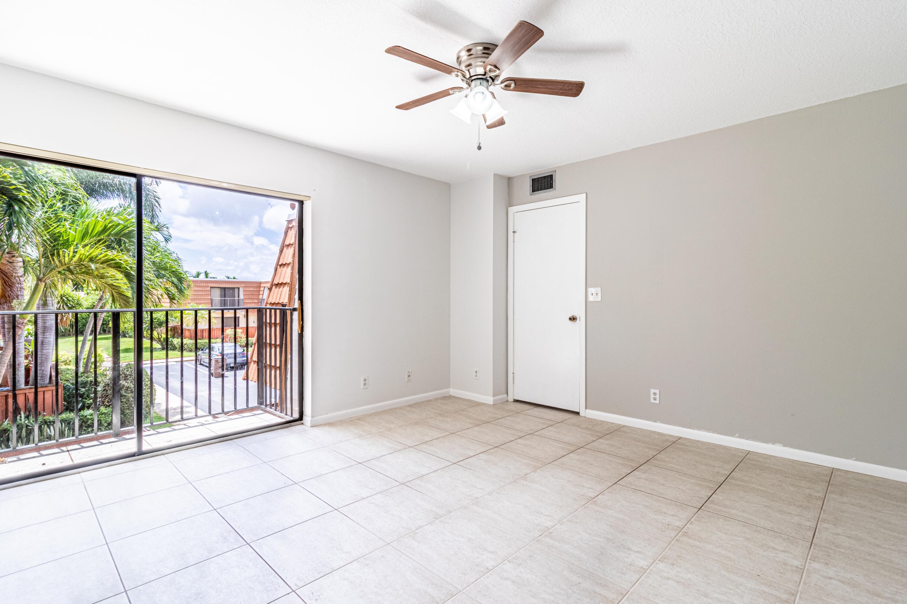 2826 SW 12th Street, Deerfield Beach, FL 33442 — photo 16 of 23