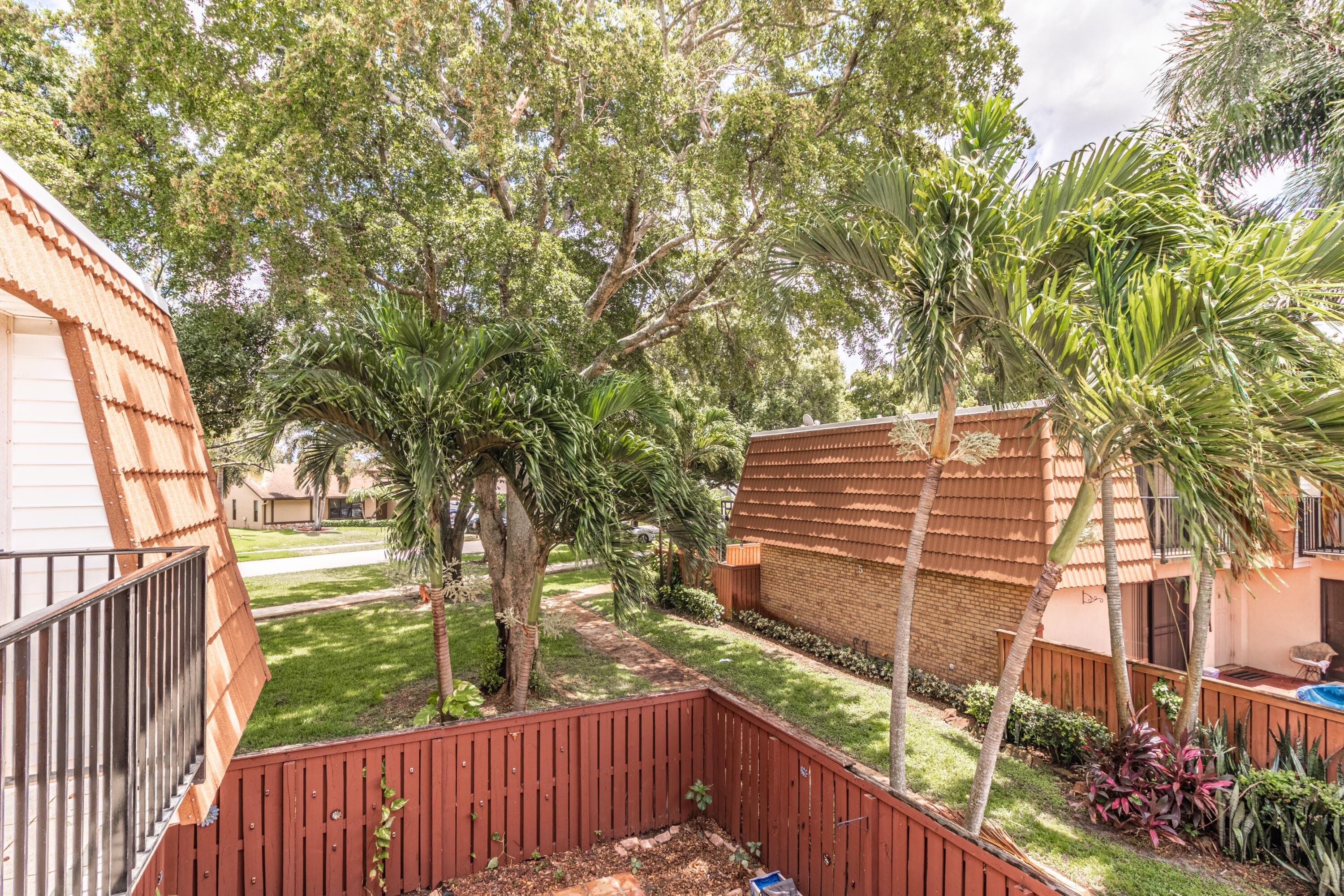 2826 SW 12th Street, Deerfield Beach, FL 33442 — photo 20 of 23
