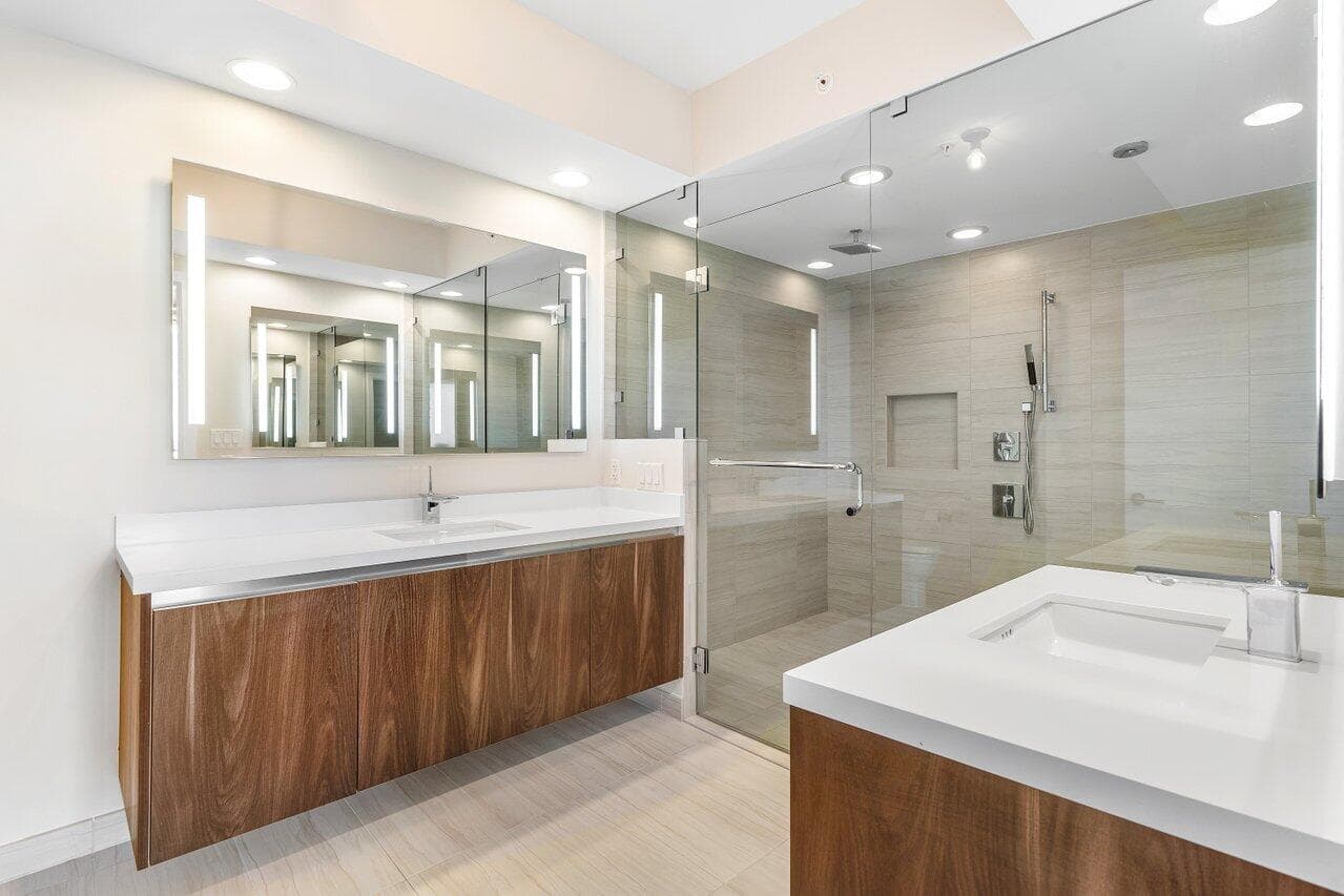 1180 N Federal Highway 707, Fort Lauderdale, FL 33304 — photo 14 of 28